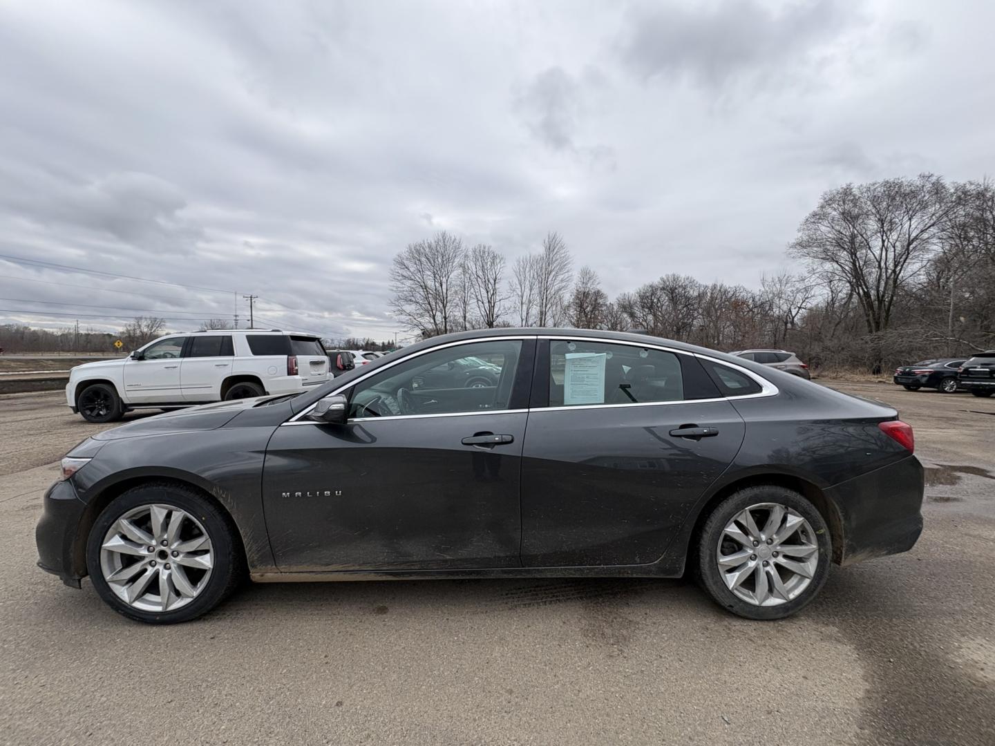2016 Chevrolet Malibu 1LT (1G1ZE5ST2GF) with an 1.5L L4 DOHC 16V engine, 6A transmission, located at 17255 hwy 65 NE, Ham Lake, MN, 55304, 0.000000, 0.000000 - Photo#1