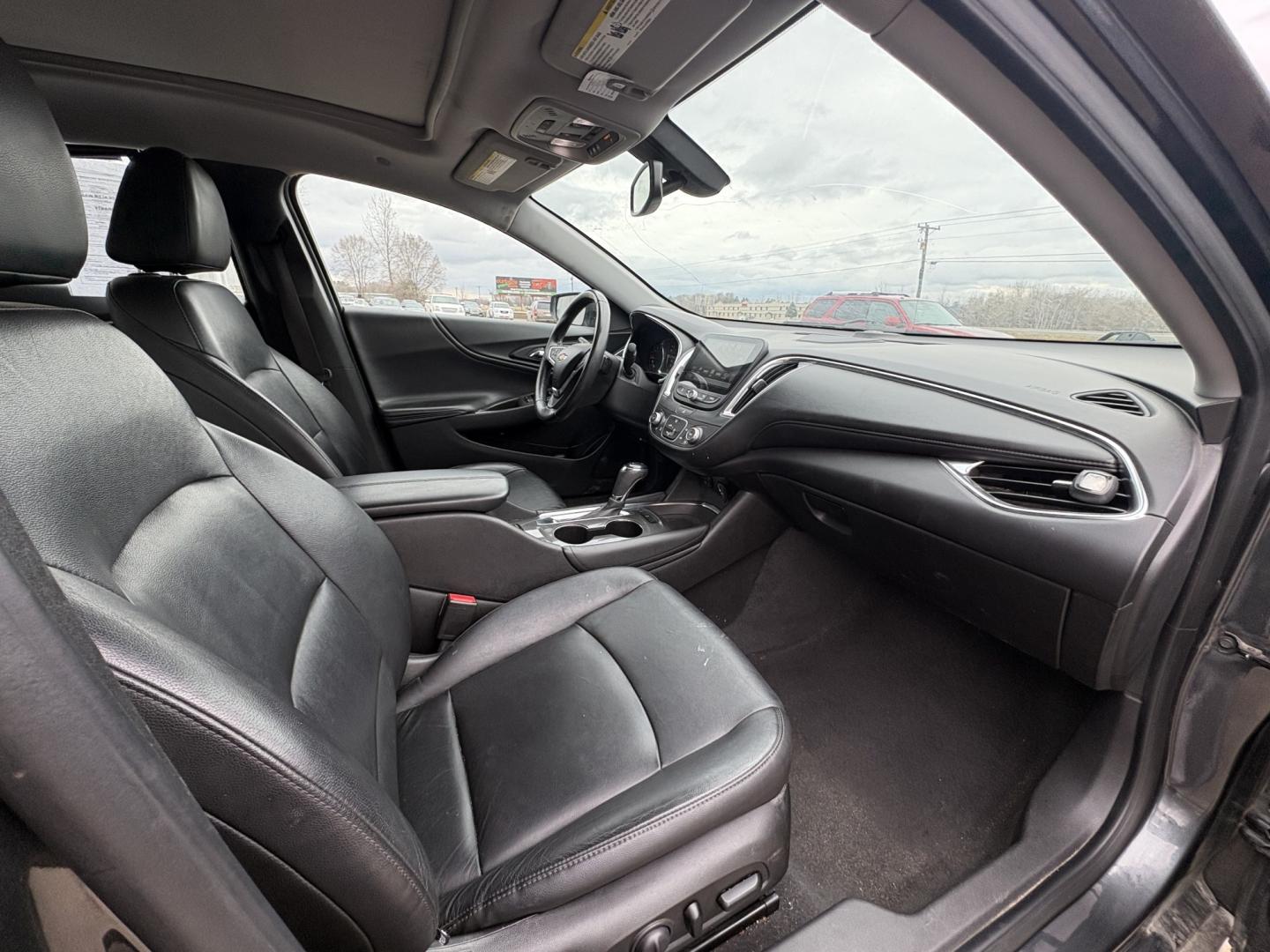 2016 Chevrolet Malibu 1LT (1G1ZE5ST2GF) with an 1.5L L4 DOHC 16V engine, 6A transmission, located at 17255 hwy 65 NE, Ham Lake, MN, 55304, 0.000000, 0.000000 - Photo#15