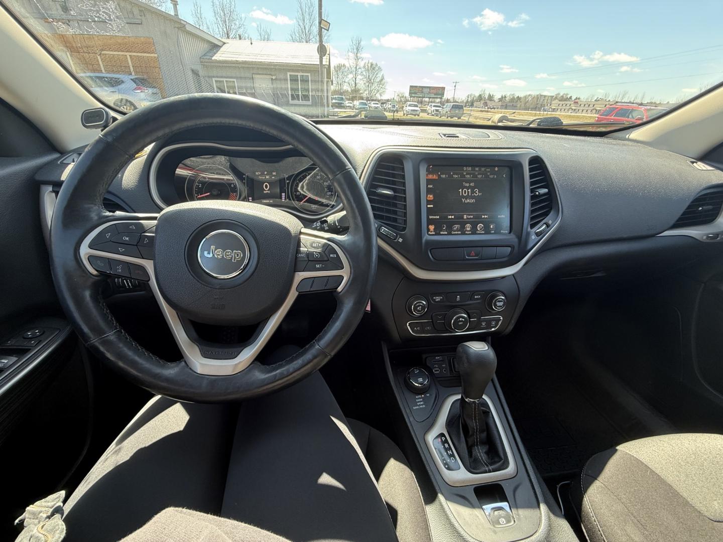 2014 Jeep Cherokee Latitude 4WD (1C4PJMCS9EW) with an 3.2L V6 DOHC 24V engine, 9-Speed Automatic transmission, located at 17255 hwy 65 NE, Ham Lake, MN, 55304, 0.000000, 0.000000 - Photo#16