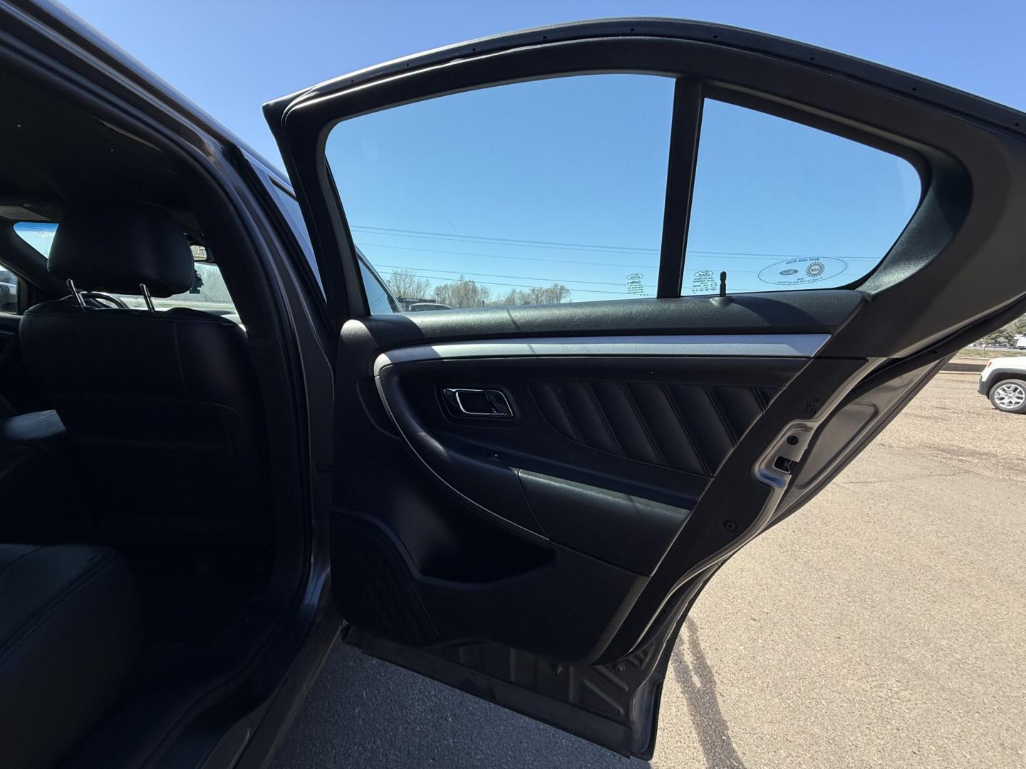 2013 Ford Taurus Limited FWD (1FAHP2F99DG) with an 2.0L L4 DOHC 16V engine, 6-Speed Automatic transmission, located at 17255 hwy 65 NE, Ham Lake, MN, 55304, 0.000000, 0.000000 - Photo#12