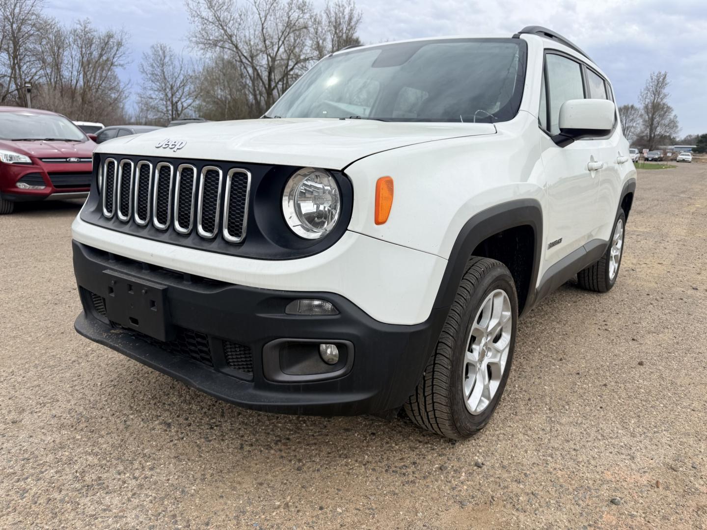 2018 Jeep Renegade Latitude 4WD (ZACCJBBB6JP) with an 2.4L L4 DOHC 16V engine, 6M transmission, located at 17255 hwy 65 NE, Ham Lake, MN, 55304, 0.000000, 0.000000 - Photo#0