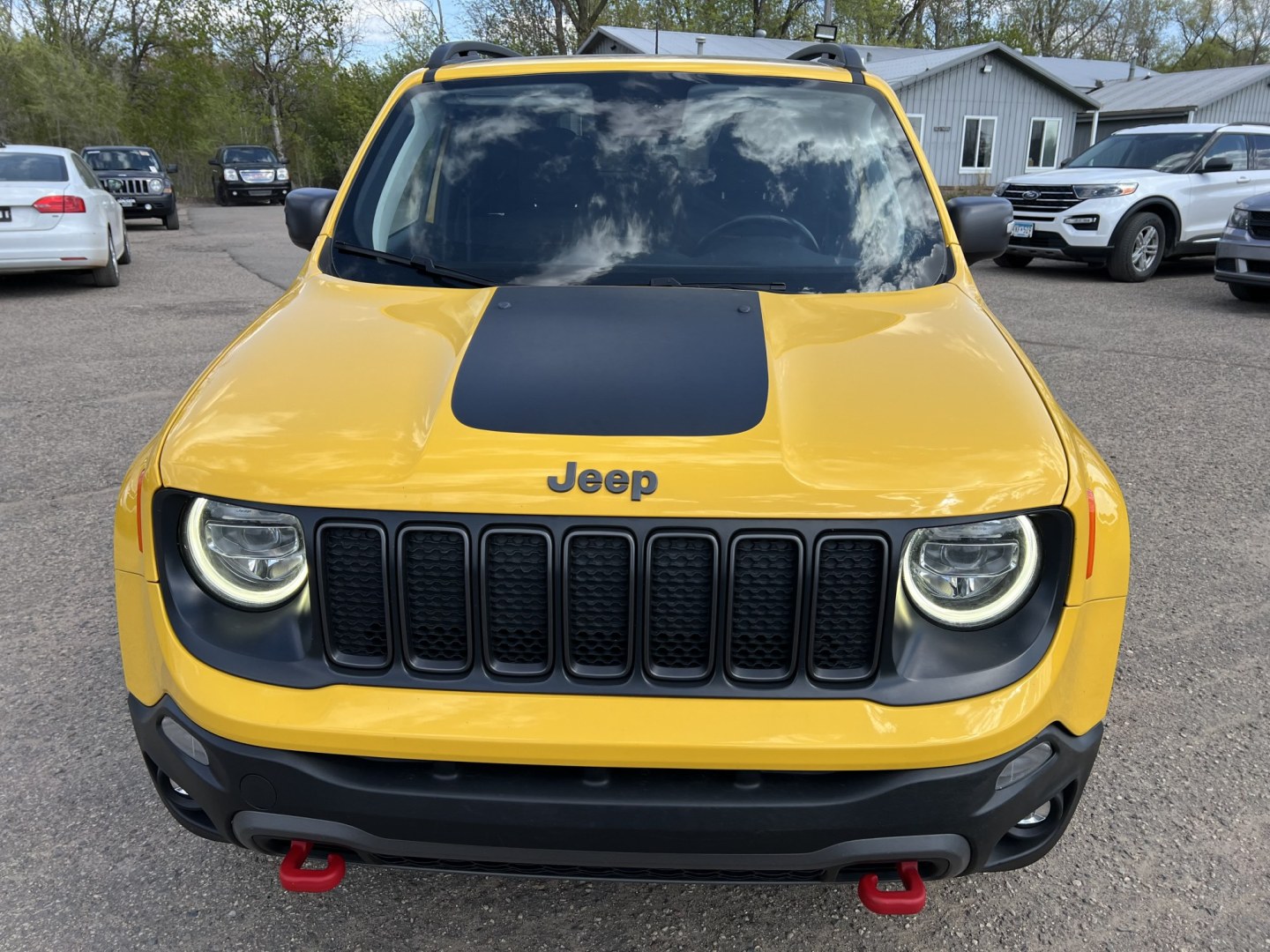 2019 Jeep Renegade Trailhawk 4WD (ZACNJBC14KP) with an 2.4L L4 DOHC 16V TURBO engine, 9A transmission, located at 17255 hwy 65 NE, Ham Lake, MN, 55304, 0.000000, 0.000000 - Photo#1