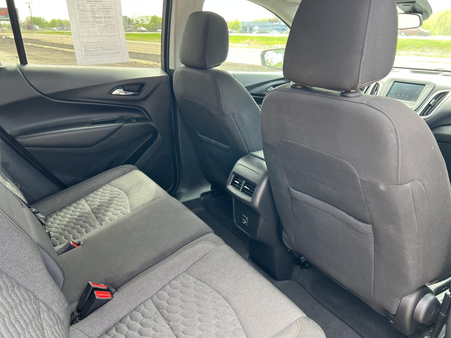 2020 Chevrolet Equinox LT AWD (3GNAXUEV6LS) with an 1.5L L4 DOHC 16V TURBO engine, 6A transmission, located at 17255 hwy 65 NE, Ham Lake, MN, 55304, 0.000000, 0.000000 - Photo#15