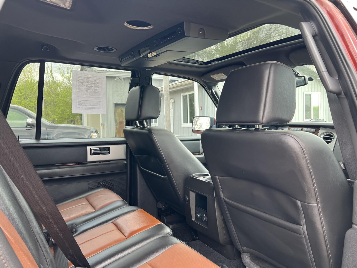2008 Ford Expedition Limited 4WD (1FMFU20548L) with an 5.4L V8 SOHC 16V engine, 6-Speed Automatic Overdrive transmission, located at 17255 hwy 65 NE, Ham Lake, MN, 55304, 0.000000, 0.000000 - Photo#19