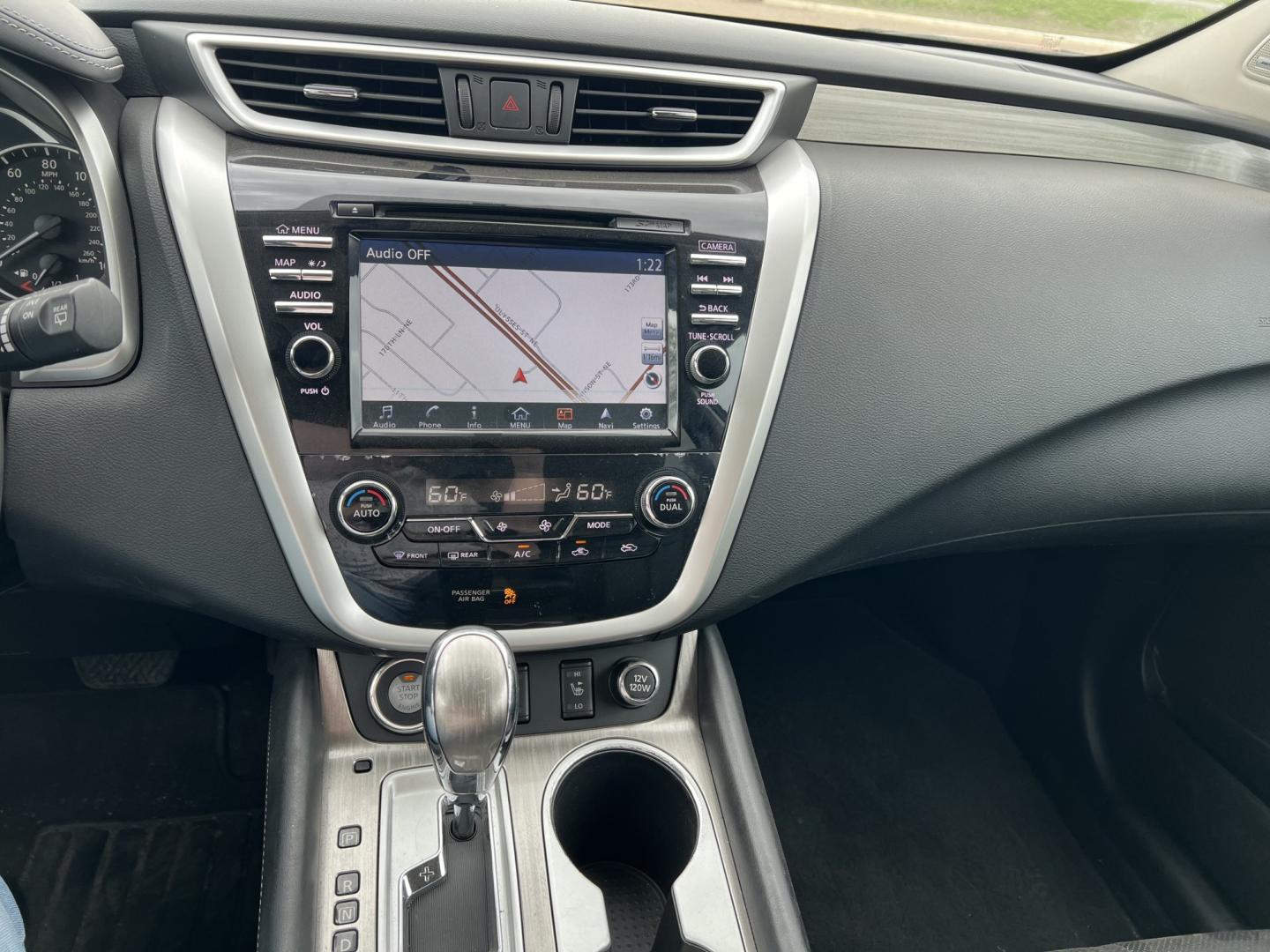 2016 Nissan Murano Platinum AWD (5N1AZ2MH6GN) with an 3.5L V6 DOHC 24V engine, CVT transmission, located at 17255 hwy 65 NE, Ham Lake, MN, 55304, 0.000000, 0.000000 - Photo#16