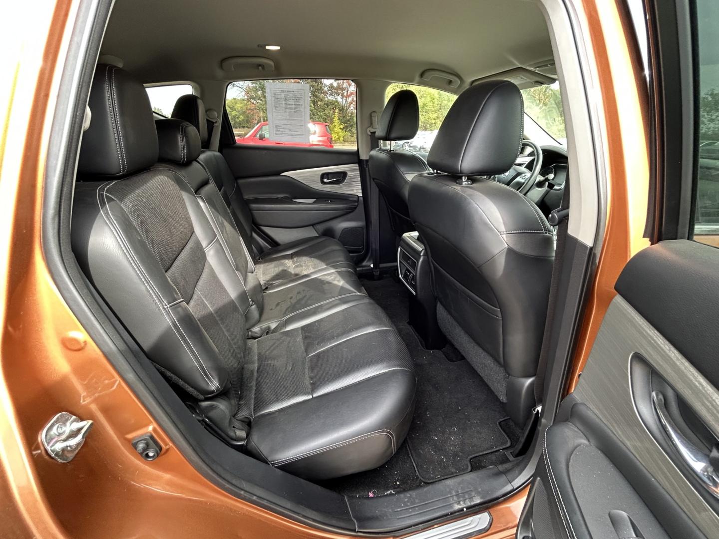2016 /black Nissan Murano Platinum AWD (5N1AZ2MH6GN) with an 3.5L V6 DOHC 24V engine, CVT transmission, located at 17255 hwy 65 NE, Ham Lake, MN, 55304, 0.000000, 0.000000- Photo#15