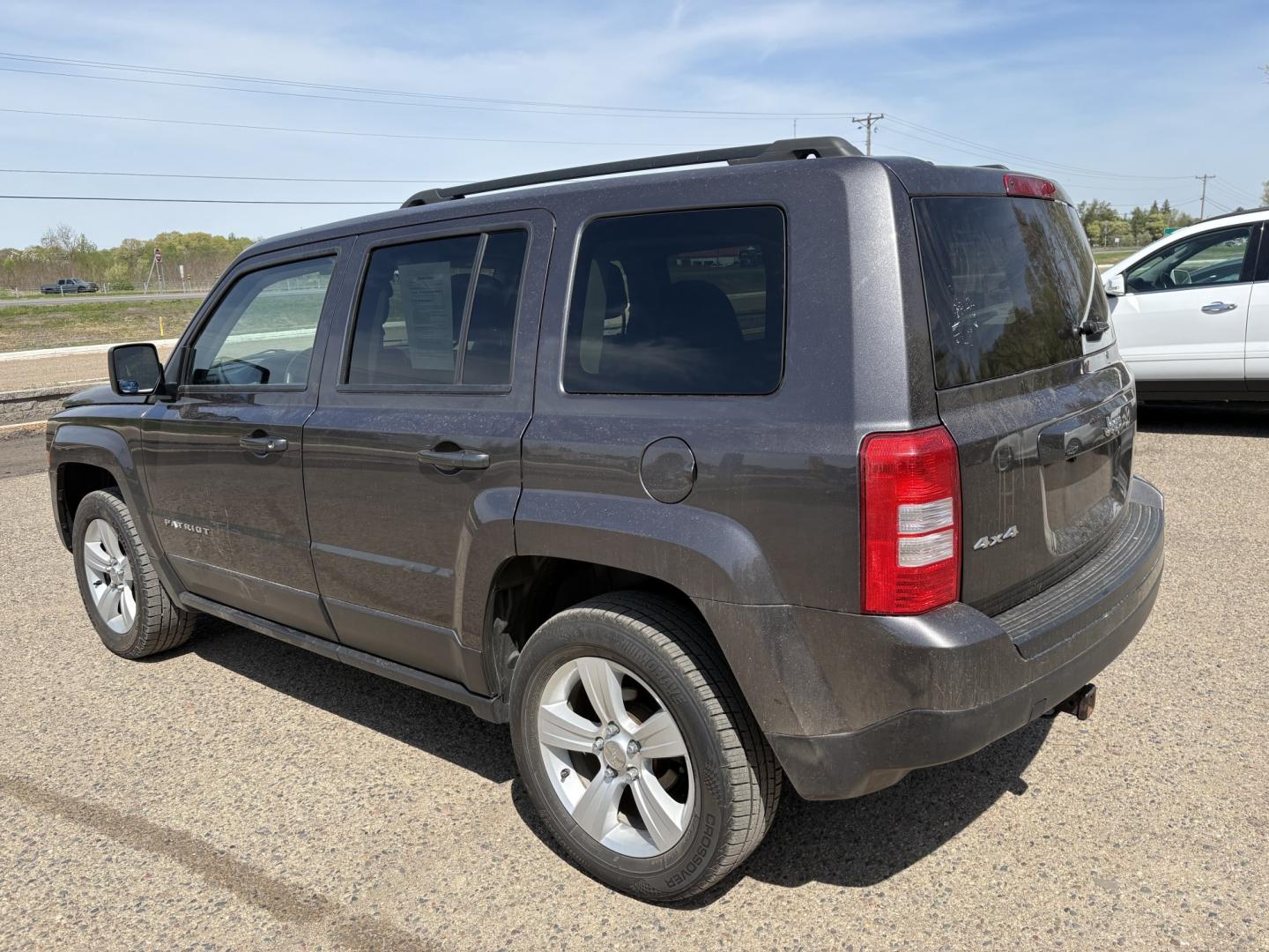 2017 Jeep Patriot Latitude 4WD (1C4NJRFB4HD) with an 2.4L L4 DOHC 16V engine, located at 17255 hwy 65 NE, Ham Lake, MN, 55304, 0.000000, 0.000000 - Photo#2