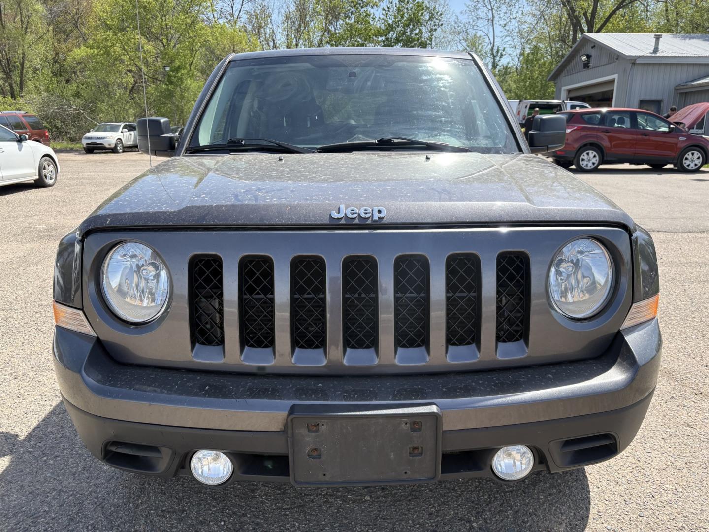 2017 Jeep Patriot Latitude 4WD (1C4NJRFB4HD) with an 2.4L L4 DOHC 16V engine, located at 17255 hwy 65 NE, Ham Lake, MN, 55304, 0.000000, 0.000000 - Photo#7