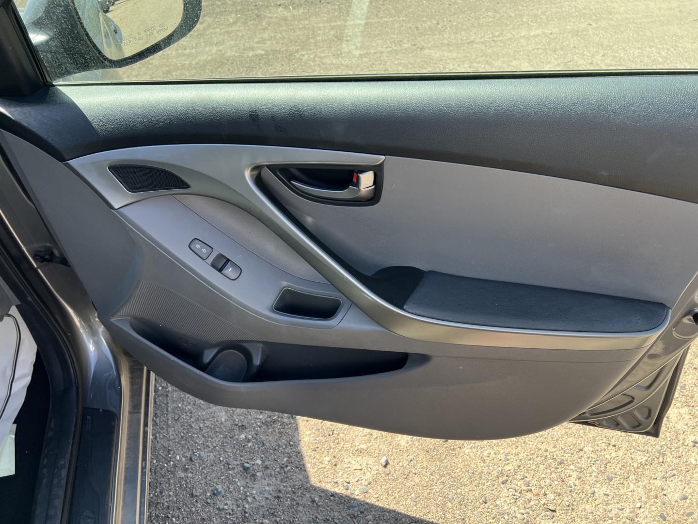 2013 Hyundai Elantra Limited (5NPDH4AE7DH) with an 1.8L L4 DOHC 16V engine, 6-Speed Automatic transmission, located at 17255 hwy 65 NE, Ham Lake, MN, 55304, 0.000000, 0.000000 - Photo#12