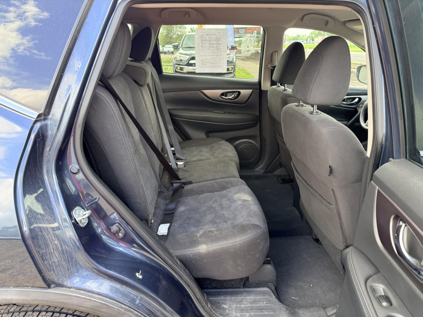 2016 Nissan Rogue SV AWD (KNMAT2MV2GP) with an 2.5L L4 DOHC 16V engine, CVT transmission, located at 17255 hwy 65 NE, Ham Lake, MN, 55304, 0.000000, 0.000000 - Photo#13