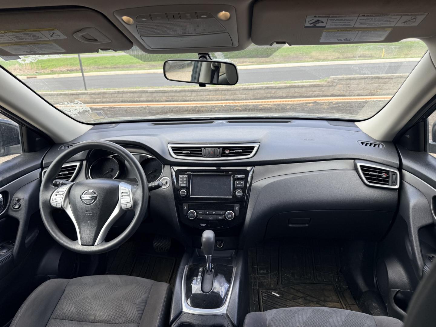 2016 Nissan Rogue SV AWD (KNMAT2MV2GP) with an 2.5L L4 DOHC 16V engine, CVT transmission, located at 17255 hwy 65 NE, Ham Lake, MN, 55304, 0.000000, 0.000000 - Photo#16