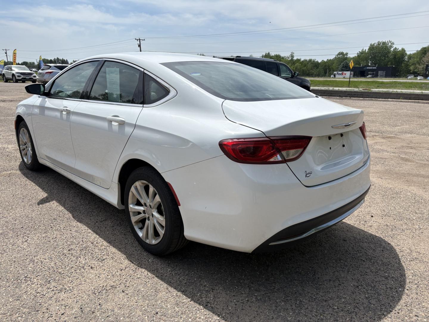 2015 Chrysler 200 Limited (1C3CCCAB7FN) with an 2.4L L4 DOHC 16V engine, 9-Speed Automatic transmission, located at 17255 hwy 65 NE, Ham Lake, MN, 55304, 0.000000, 0.000000 - Photo#2
