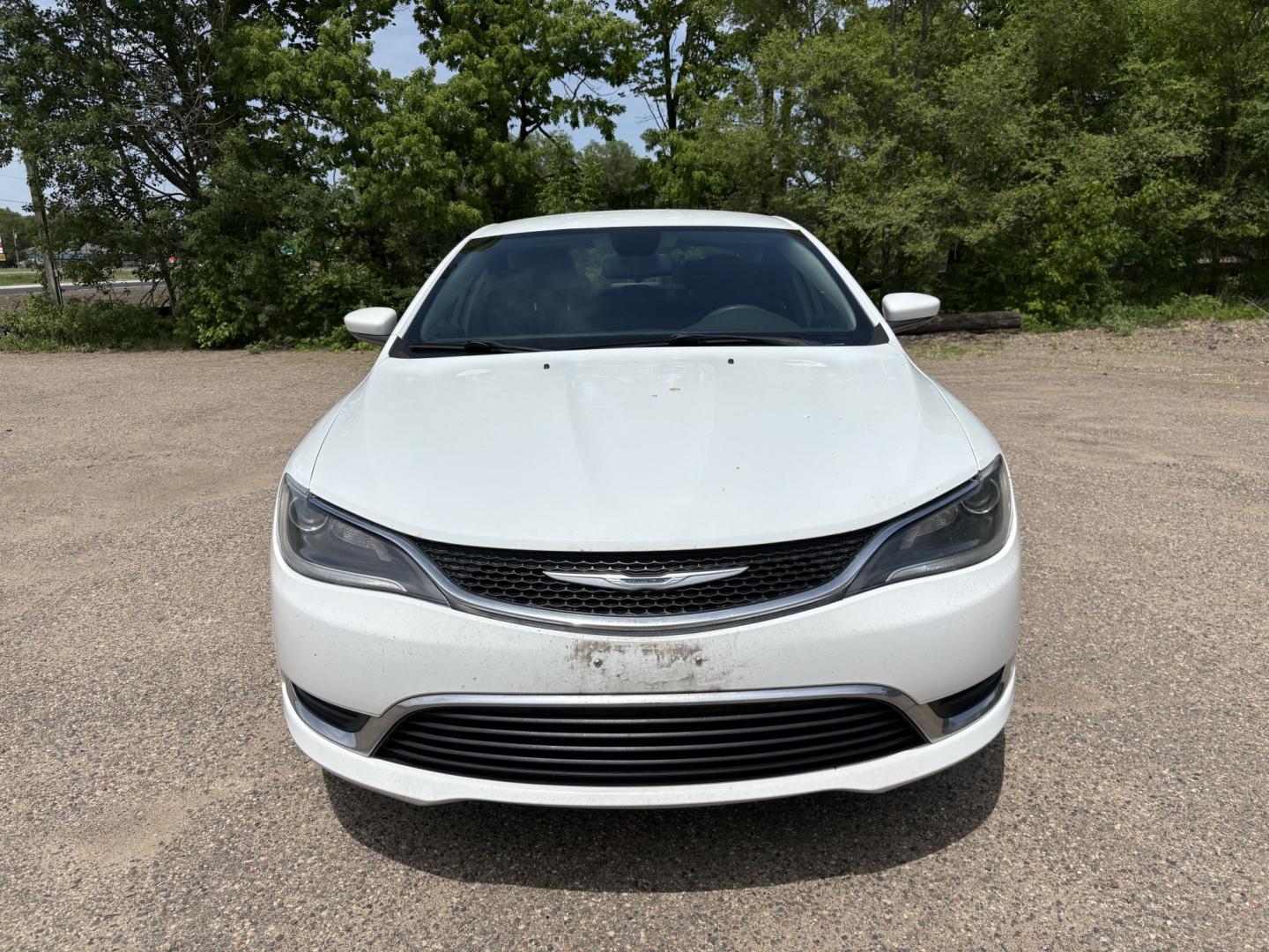 2015 Chrysler 200 Limited (1C3CCCAB7FN) with an 2.4L L4 DOHC 16V engine, 9-Speed Automatic transmission, located at 17255 hwy 65 NE, Ham Lake, MN, 55304, 0.000000, 0.000000 - Photo#7