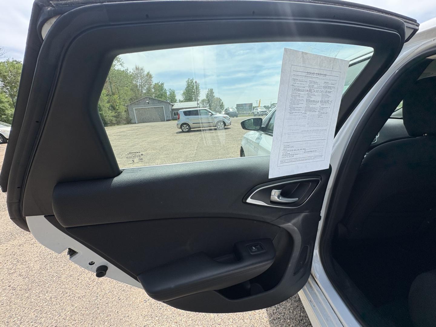 2015 Chrysler 200 Limited (1C3CCCAB7FN) with an 2.4L L4 DOHC 16V engine, 9-Speed Automatic transmission, located at 17255 hwy 65 NE, Ham Lake, MN, 55304, 0.000000, 0.000000 - Photo#10