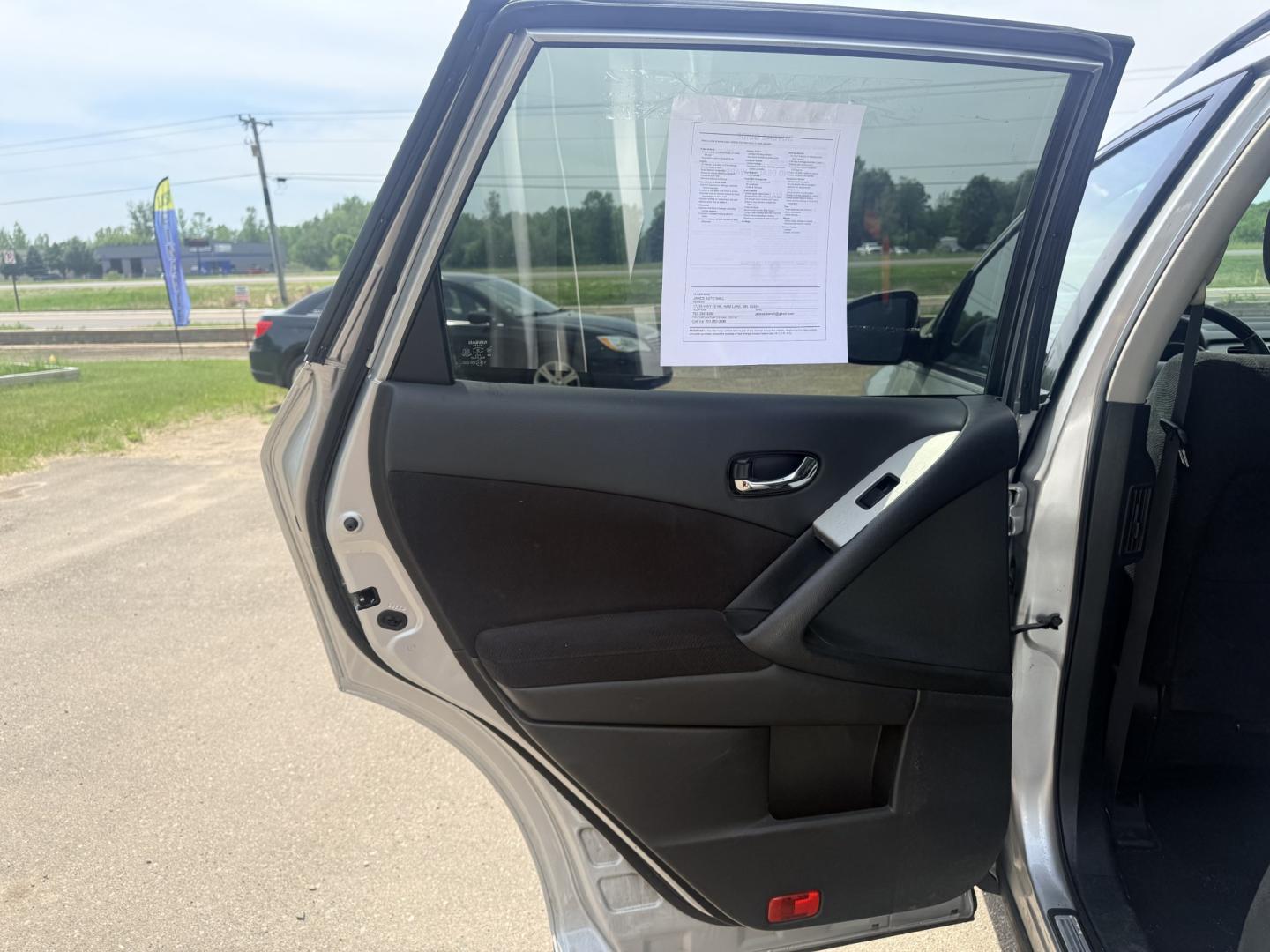 2011 Nissan Murano LE (JN8AZ1MU9BW) with an 3.5L V6 DOHC 24V engine, CVT transmission, located at 17255 hwy 65 NE, Ham Lake, MN, 55304, 0.000000, 0.000000 - Photo#10