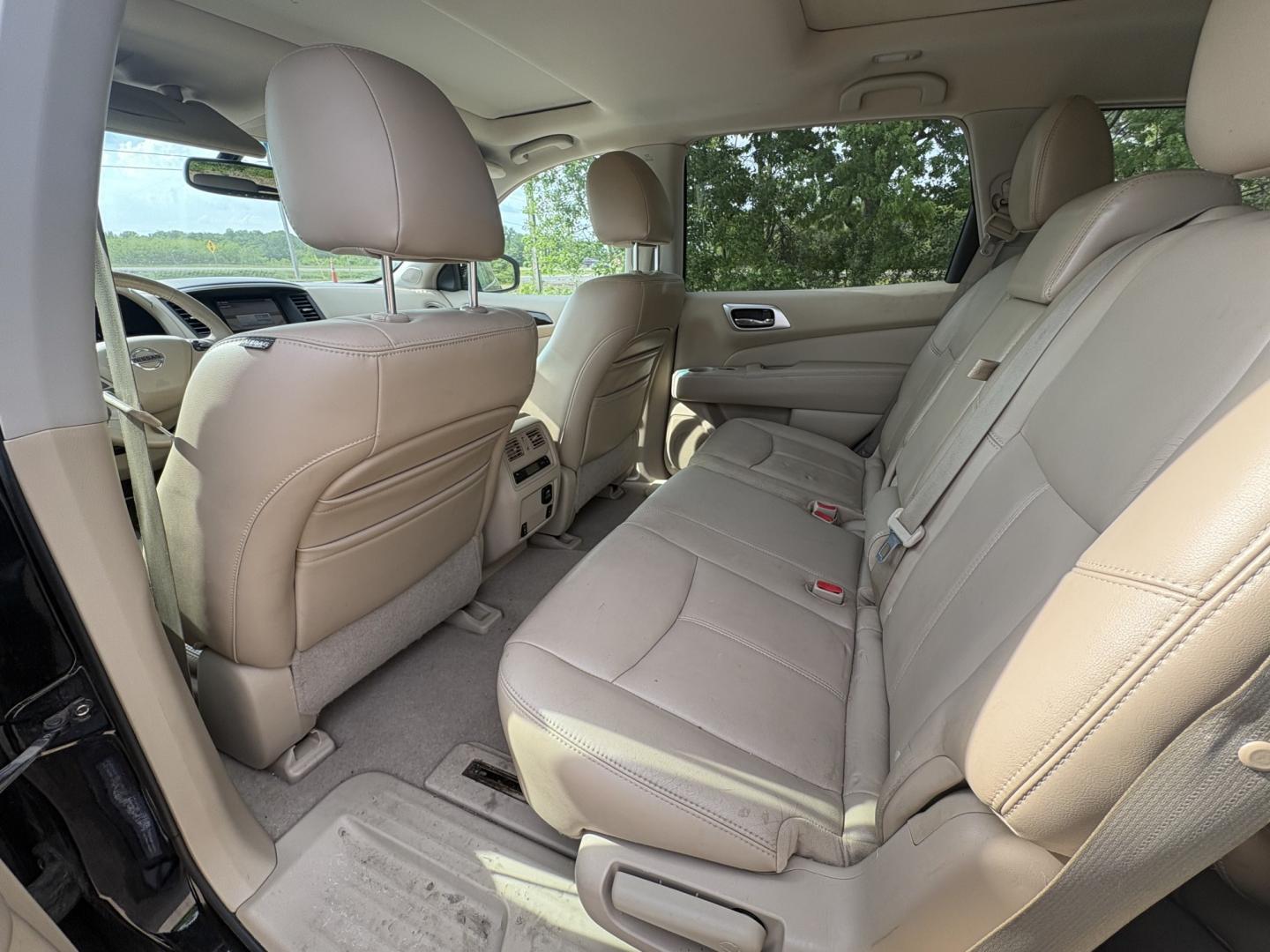 2013 Nissan Pathfinder LE 4WD (5N1AR2MMXDC) with an 3.5L V6 DOHC 24V engine, Continuously Variable Transmission transmission, located at 17255 hwy 65 NE, Ham Lake, MN, 55304, 0.000000, 0.000000 - Photo#11