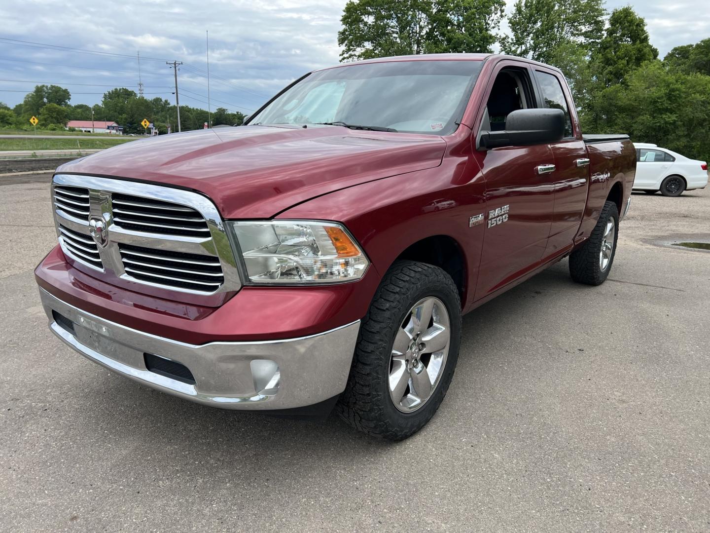 2014 RAM 1500 SLT Quad Cab 4WD (1C6RR7GT3ES) with an 5.7L V8 OHV 16V engine, 6-Speed Automatic transmission, located at 17255 hwy 65 NE, Ham Lake, MN, 55304, 0.000000, 0.000000- Photo#0