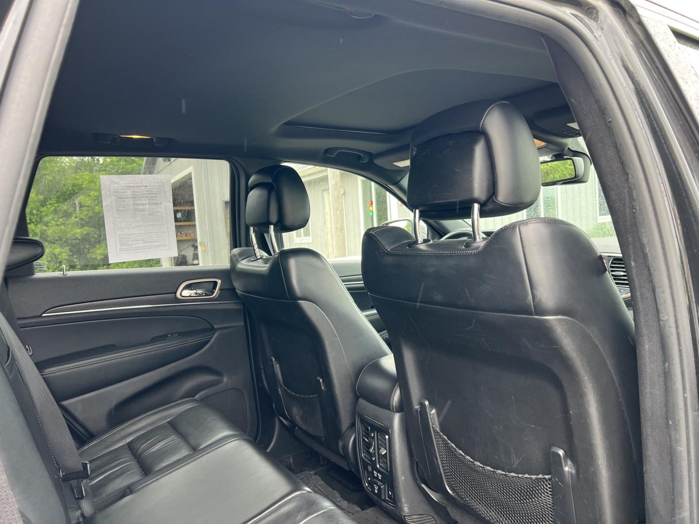 2015 Jeep Grand Cherokee Limited 4WD (1C4RJFBG8FC) with an 3.6L V6 DOHC 24V engine, 8-Speed Automatic transmission, located at 17255 hwy 65 NE, Ham Lake, MN, 55304, 0.000000, 0.000000- Photo#19