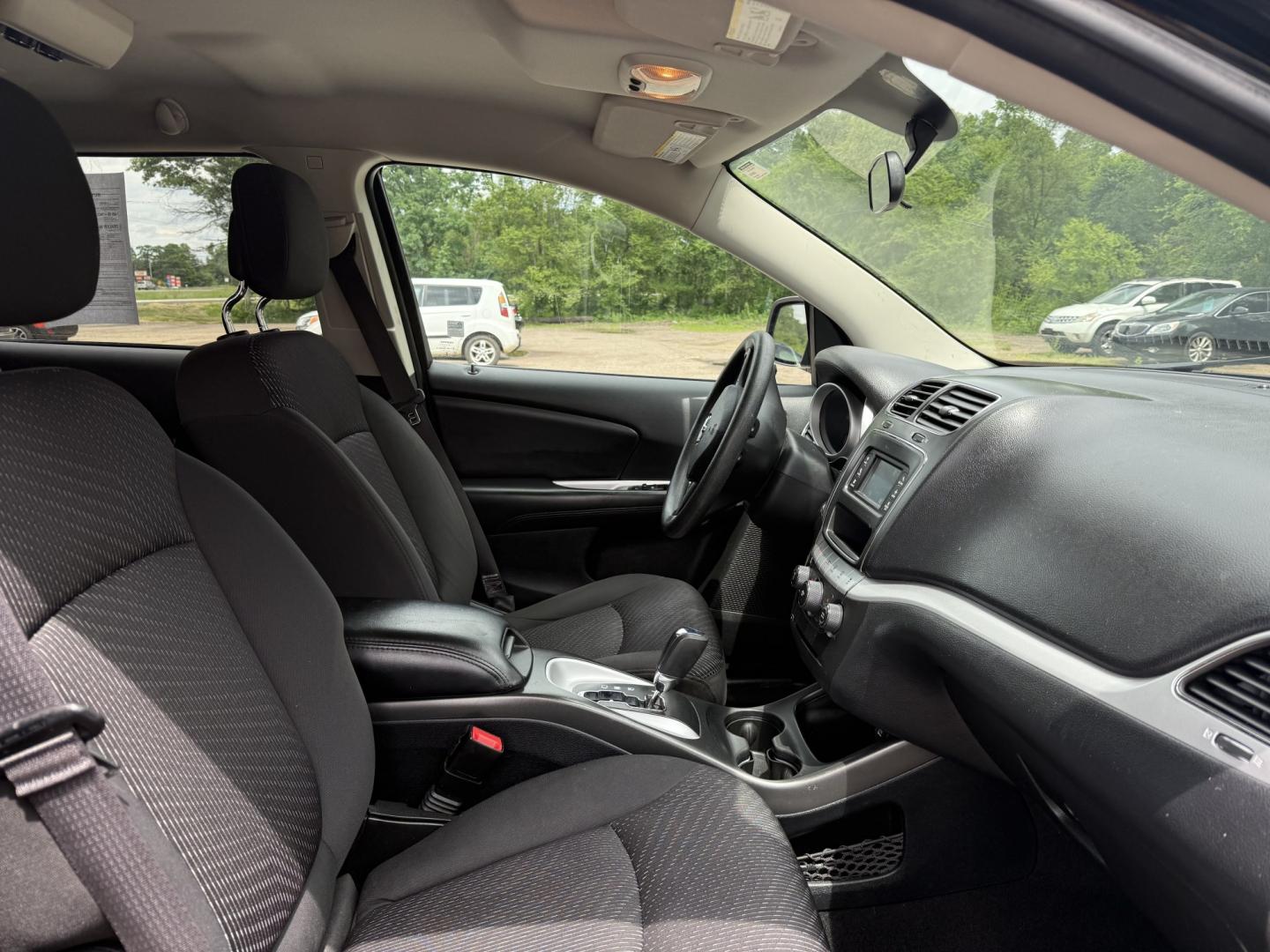 2017 Dodge Journey SXT AWD (3C4PDDBG7HT) with an 3.6L V6 DOHC 24V engine, 6A transmission, located at 17255 hwy 65 NE, Ham Lake, MN, 55304, 0.000000, 0.000000- Photo#10