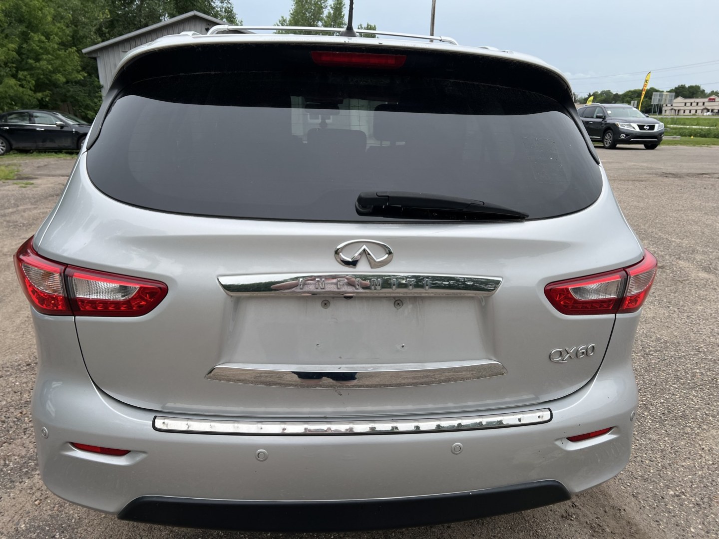 2014 Infiniti JX Base AWD (5N1AL0MM7EC) with an 3.5L V6 DOHC 24V engine, Continuously Variable Transmission transmission, located at 17255 hwy 65 NE, Ham Lake, MN, 55304, 0.000000, 0.000000- Photo#5