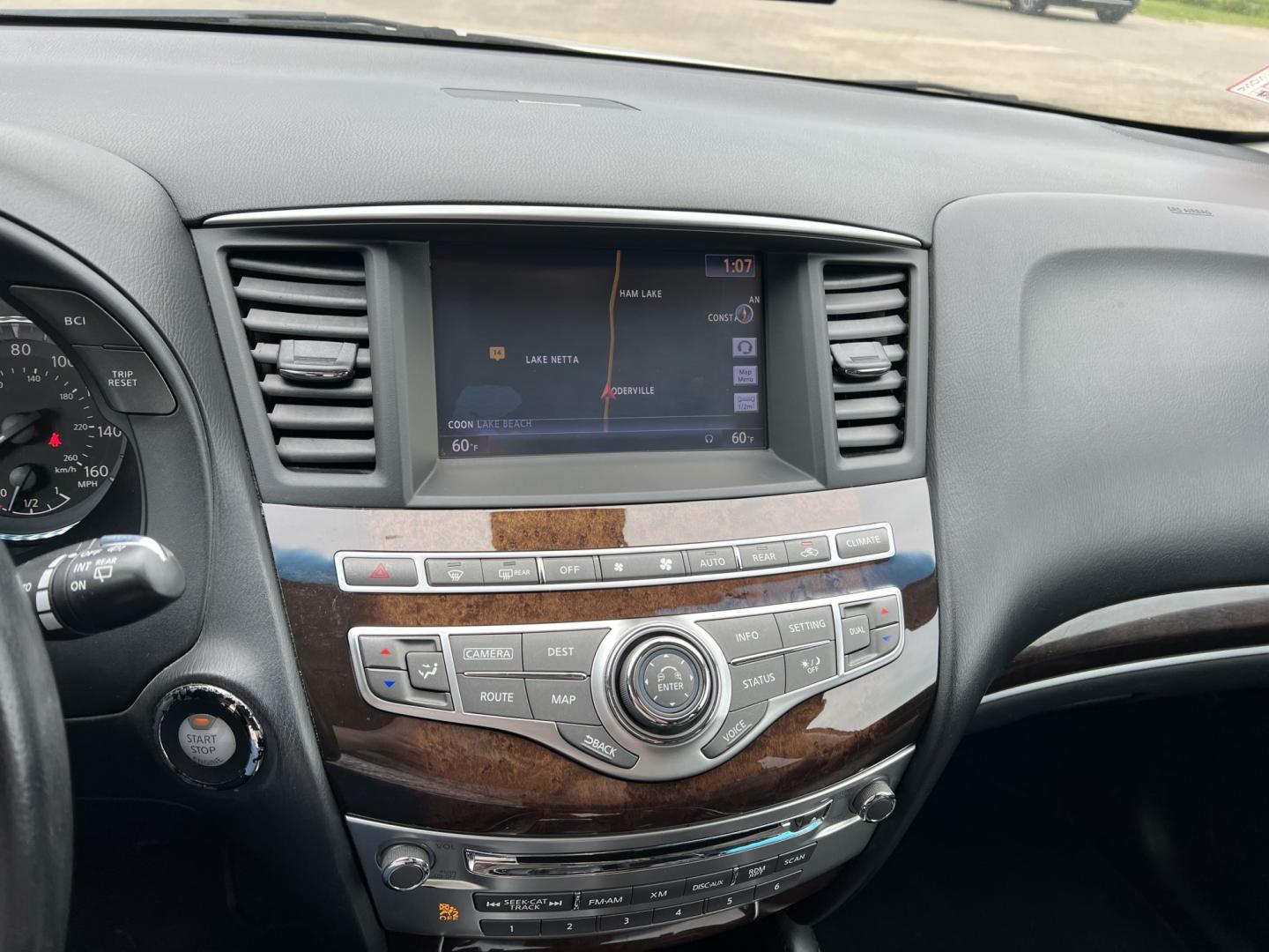 2014 Infiniti JX Base AWD (5N1AL0MM7EC) with an 3.5L V6 DOHC 24V engine, Continuously Variable Transmission transmission, located at 17255 hwy 65 NE, Ham Lake, MN, 55304, 0.000000, 0.000000- Photo#21