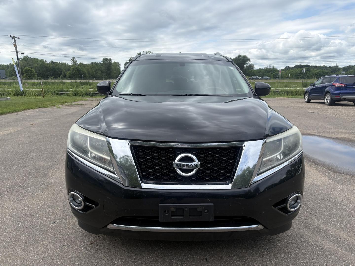 2014 Nissan Pathfinder S 4WD (5N1AR2MM8EC) with an 3.5L V6 DOHC 24V engine, Continuously Variable Transmission transmission, located at 17255 hwy 65 NE, Ham Lake, MN, 55304, 0.000000, 0.000000- Photo#7