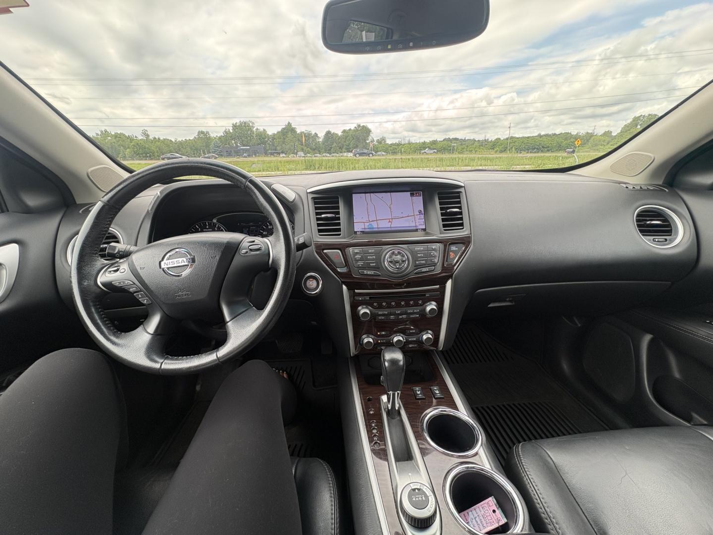 2014 Nissan Pathfinder S 4WD (5N1AR2MM8EC) with an 3.5L V6 DOHC 24V engine, Continuously Variable Transmission transmission, located at 17255 hwy 65 NE, Ham Lake, MN, 55304, 0.000000, 0.000000- Photo#18