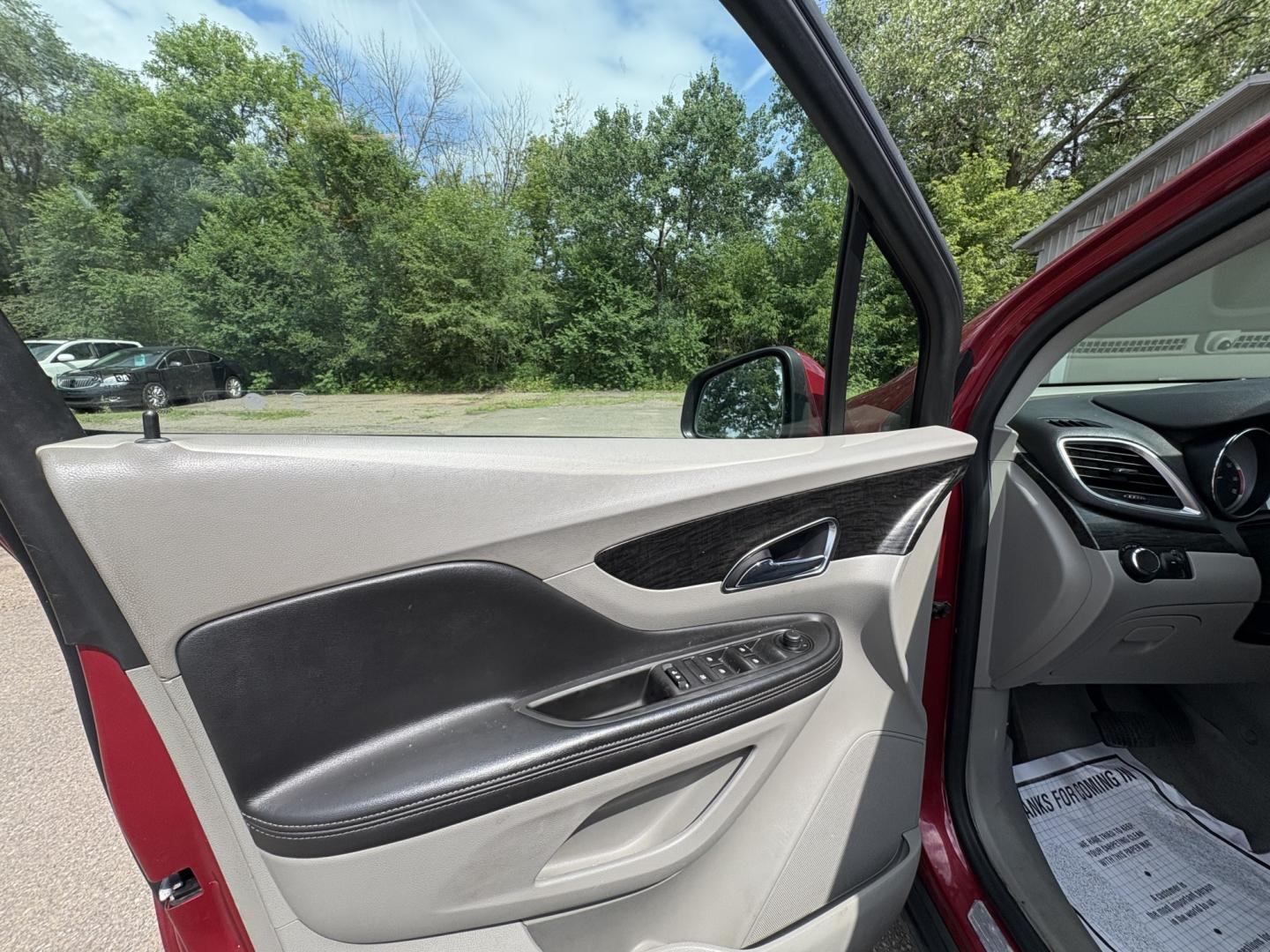 2016 Buick Encore Base FWD (KL4CJASB4GB) with an 1.4L L4 DOHC 16V TURBO engine, 6A transmission, located at 17255 hwy 65 NE, Ham Lake, MN, 55304, 0.000000, 0.000000- Photo#8