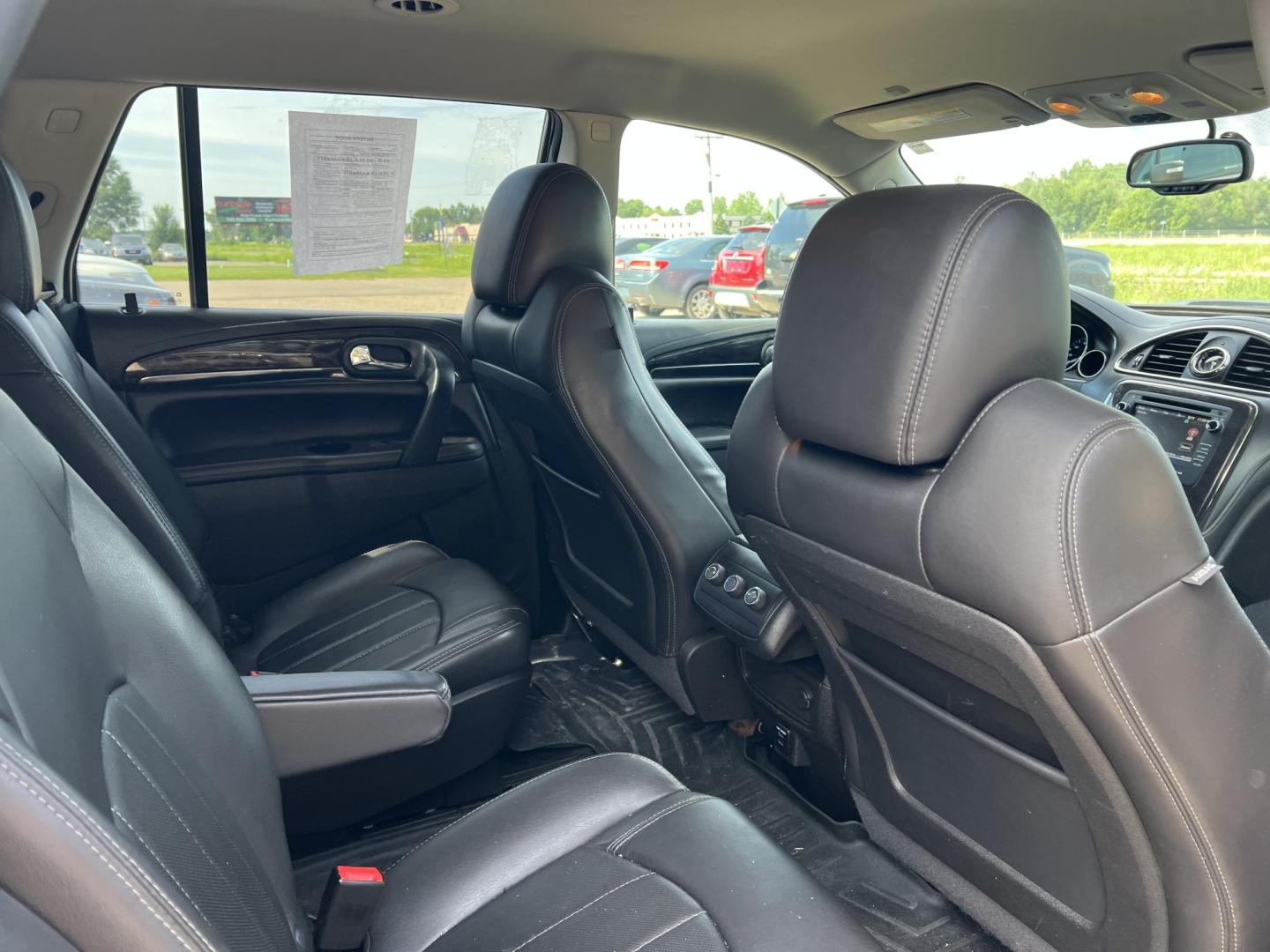 2015 Buick Enclave Leather AWD (5GAKVBKD5FJ) with an 3.6L V6 DOHC 24V engine, 6A transmission, located at 17255 hwy 65 NE, Ham Lake, MN, 55304, 0.000000, 0.000000- Photo#16