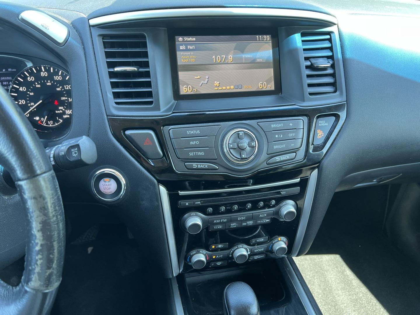 2015 Nissan Pathfinder S 2WD (5N1AR2MN0FC) with an 3.5L V6 DOHC 24V engine, Continuously Variable Transmission transmission, located at 17255 hwy 65 NE, Ham Lake, MN, 55304, 0.000000, 0.000000- Photo#18