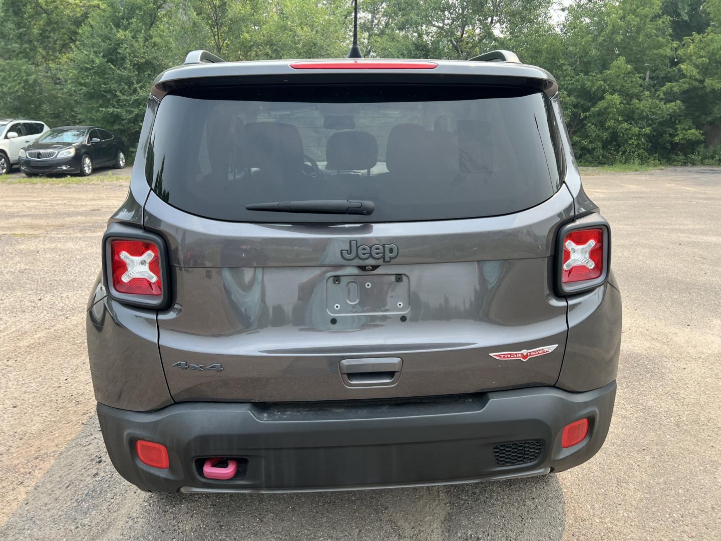 2018 Jeep Renegade Trailhawk 4WD (ZACCJBCB6JP) with an 2.4L L4 DOHC 16V engine, 9A transmission, located at 17255 hwy 65 NE, Ham Lake, MN, 55304, 0.000000, 0.000000- Photo#5