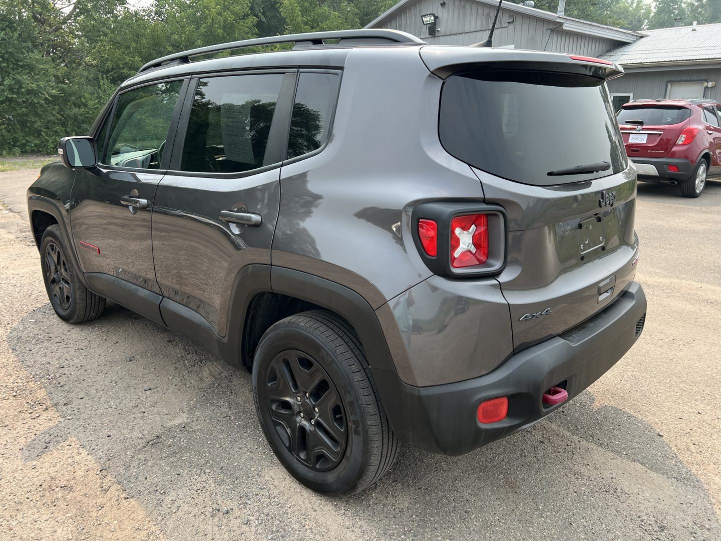 2018 Jeep Renegade Trailhawk 4WD (ZACCJBCB6JP) with an 2.4L L4 DOHC 16V engine, 9A transmission, located at 17255 hwy 65 NE, Ham Lake, MN, 55304, 0.000000, 0.000000- Photo#6