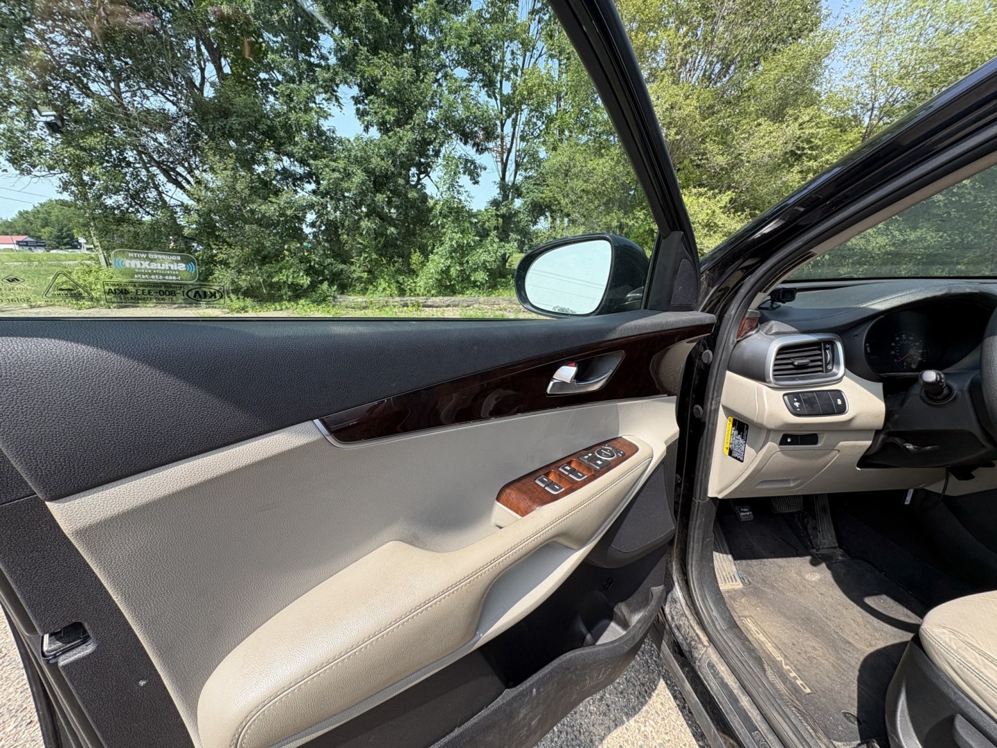 2016 Kia Sorento LX V6 AWD (5XYPGDA55GG) with an 3.3L V6 DOHC 24V engine, 6A transmission, located at 17255 hwy 65 NE, Ham Lake, MN, 55304, 0.000000, 0.000000- Photo#8