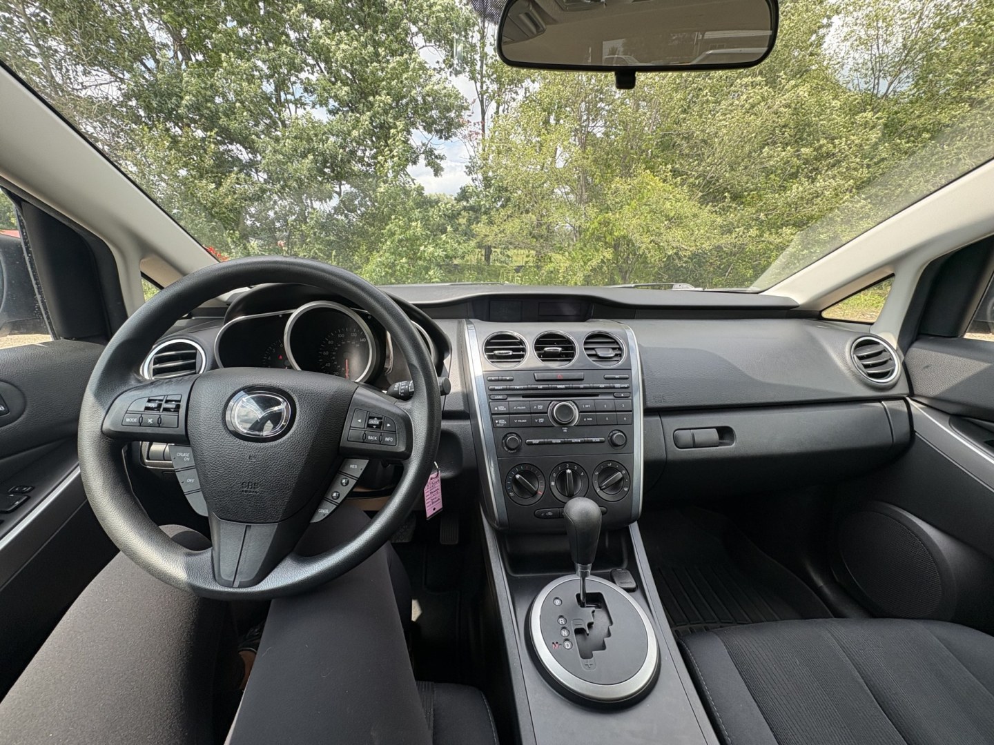 2011 Mazda CX-7 i SV (JM3ER2A55B0) with an 2.5L L4 DOHC 16V engine, 5A transmission, located at 17255 hwy 65 NE, Ham Lake, MN, 55304, 0.000000, 0.000000- Photo#16