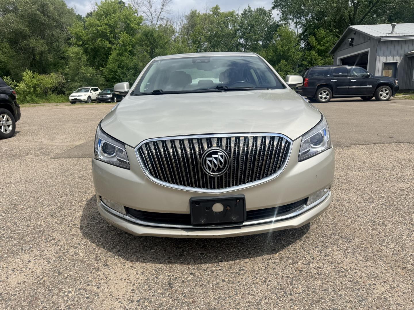 2015 Buick LaCrosse Leather Package (1G4GB5G32FF) with an 3.6L V6 DOHC 24V FFV engine, 6A transmission, located at 17255 hwy 65 NE, Ham Lake, MN, 55304, 0.000000, 0.000000- Photo#7