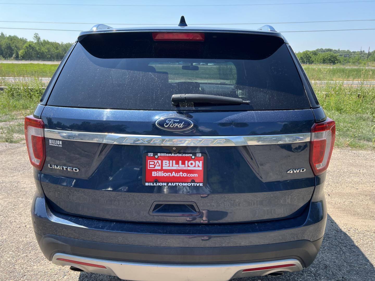 2016 Ford Explorer Limited 4WD (1FM5K8F81GG) with an 3.5L V6 DOHC 24V engine, 6A transmission, located at 17255 hwy 65 NE, Ham Lake, MN, 55304, 0.000000, 0.000000- Photo#5