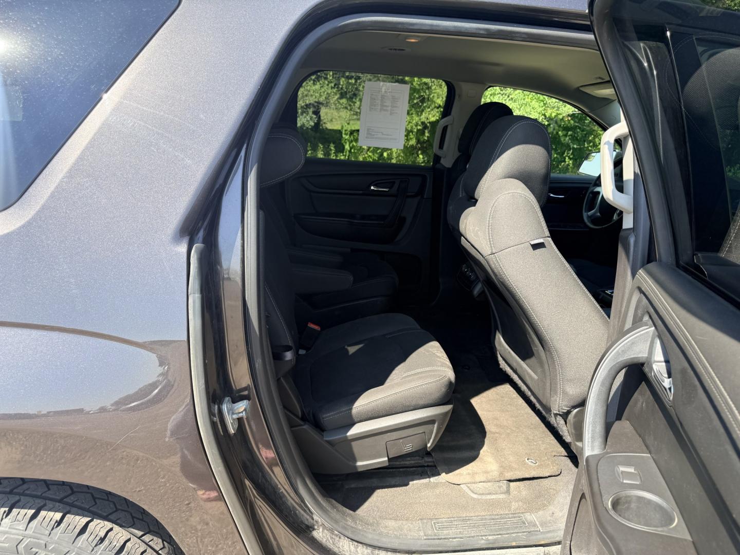 2014 GMC Acadia SLE-2 AWD (1GKKVPKD8EJ) with an 3.6L V6 DOHC 24V engine, 6-Speed Automatic transmission, located at 17255 hwy 65 NE, Ham Lake, MN, 55304, 0.000000, 0.000000- Photo#13