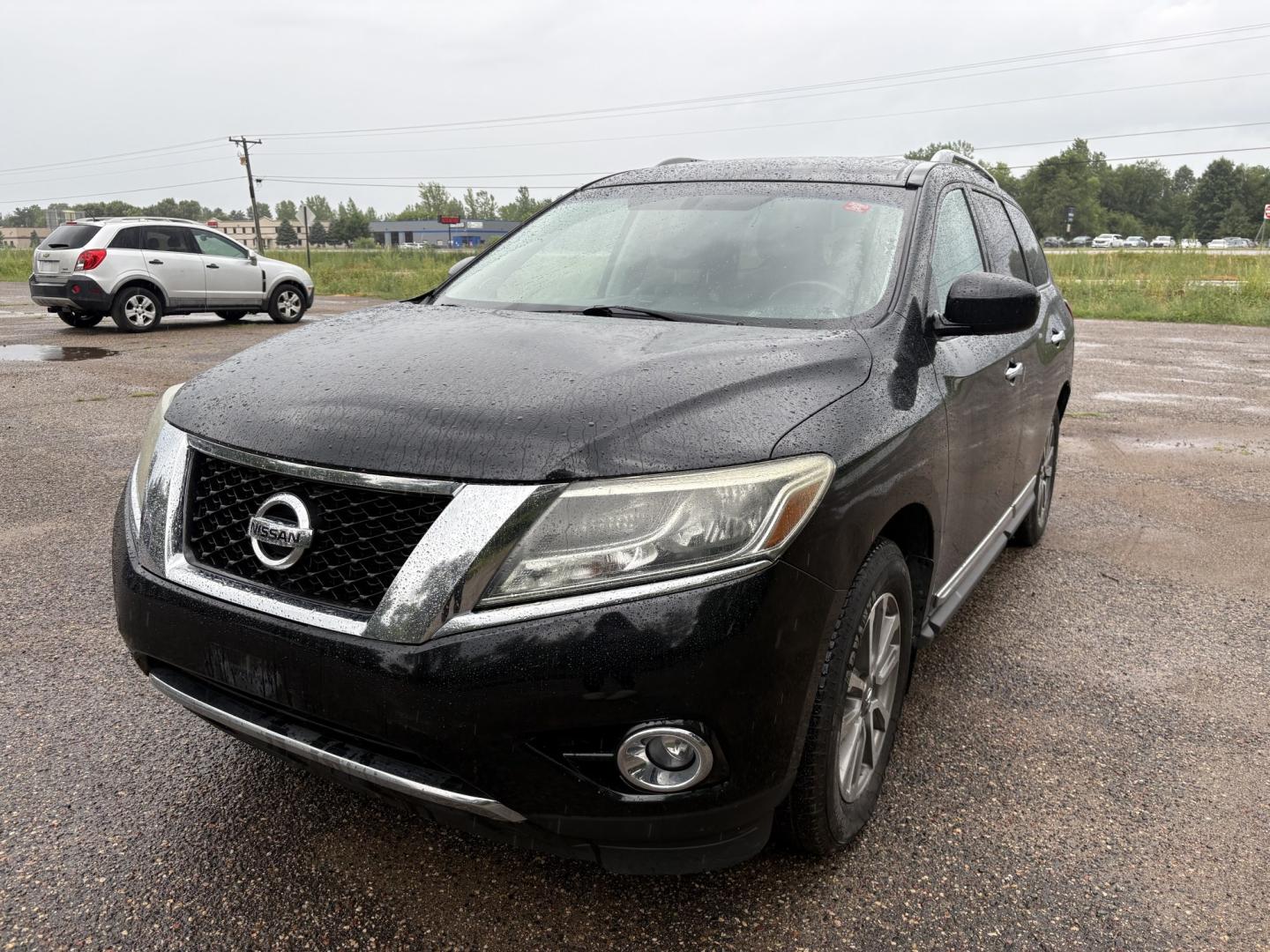 2013 Nissan Pathfinder LE 4WD (5N1AR2MM6DC) with an 3.5L V6 DOHC 24V engine, CVT transmission, located at 17255 hwy 65 NE, Ham Lake, MN, 55304, 0.000000, 0.000000- Photo#0