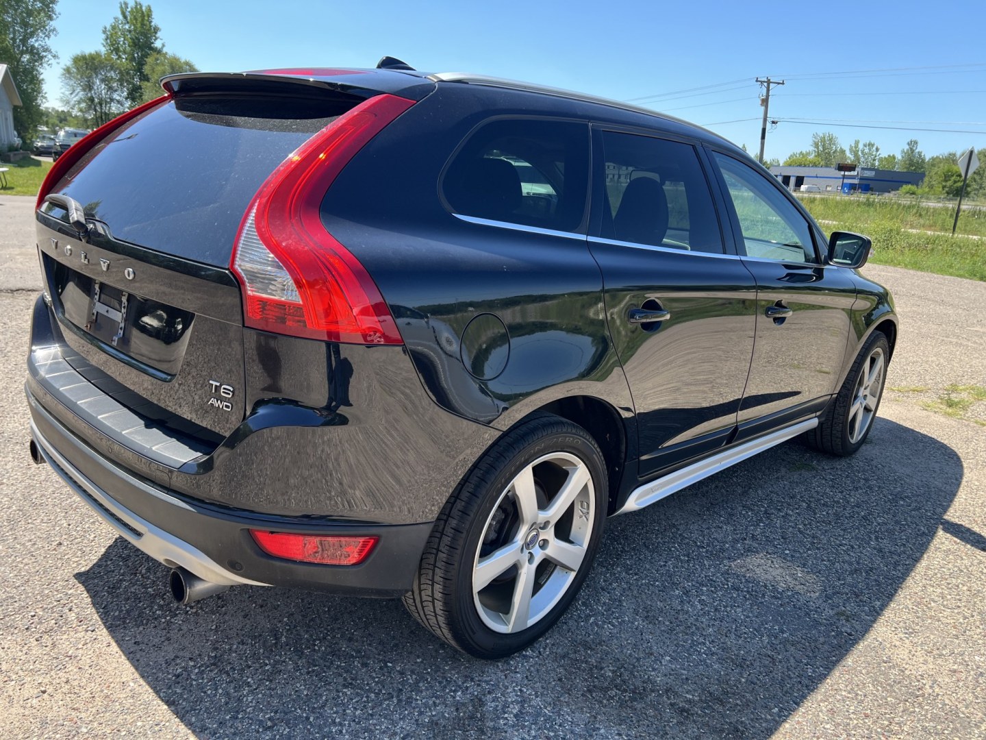 2012 Volvo XC60 T6 AWD (YV4902DZXC2) with an 3.0L L6 DOHC 24V TURBO engine, 6-Speed Automatic transmission, located at 17255 hwy 65 NE, Ham Lake, MN, 55304, 0.000000, 0.000000- Photo#4