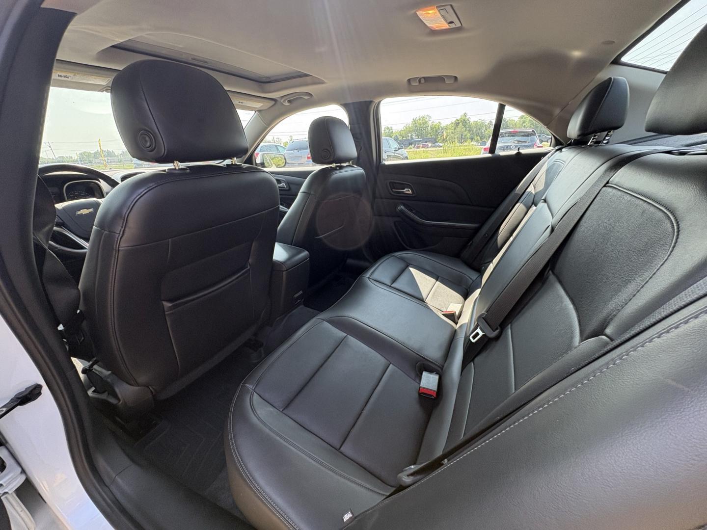 2016 Chevrolet Malibu Limited LTZ (1G11E5SA0GF) with an 2.5L L4 DOHC 16V engine, 6A transmission, located at 17255 hwy 65 NE, Ham Lake, MN, 55304, 0.000000, 0.000000- Photo#11