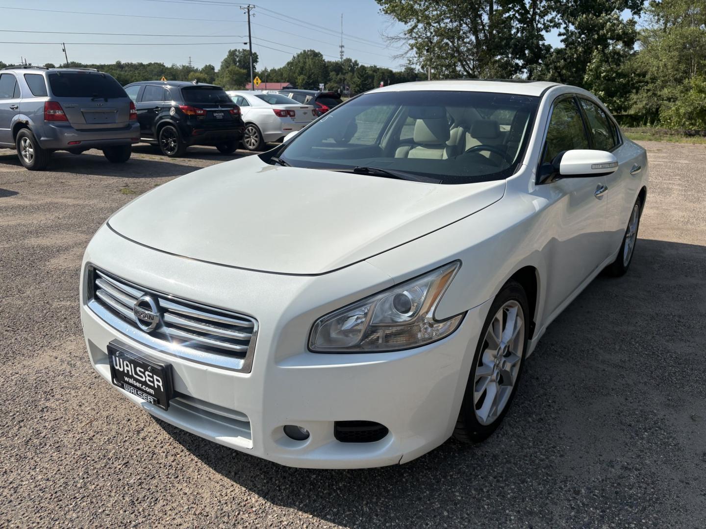 2013 Nissan Maxima SV (1N4AA5AP2DC) with an 3.5L V6 DOHC 24V engine, Continuously Variable Transmission transmission, located at 17255 hwy 65 NE, Ham Lake, MN, 55304, 0.000000, 0.000000- Photo#0
