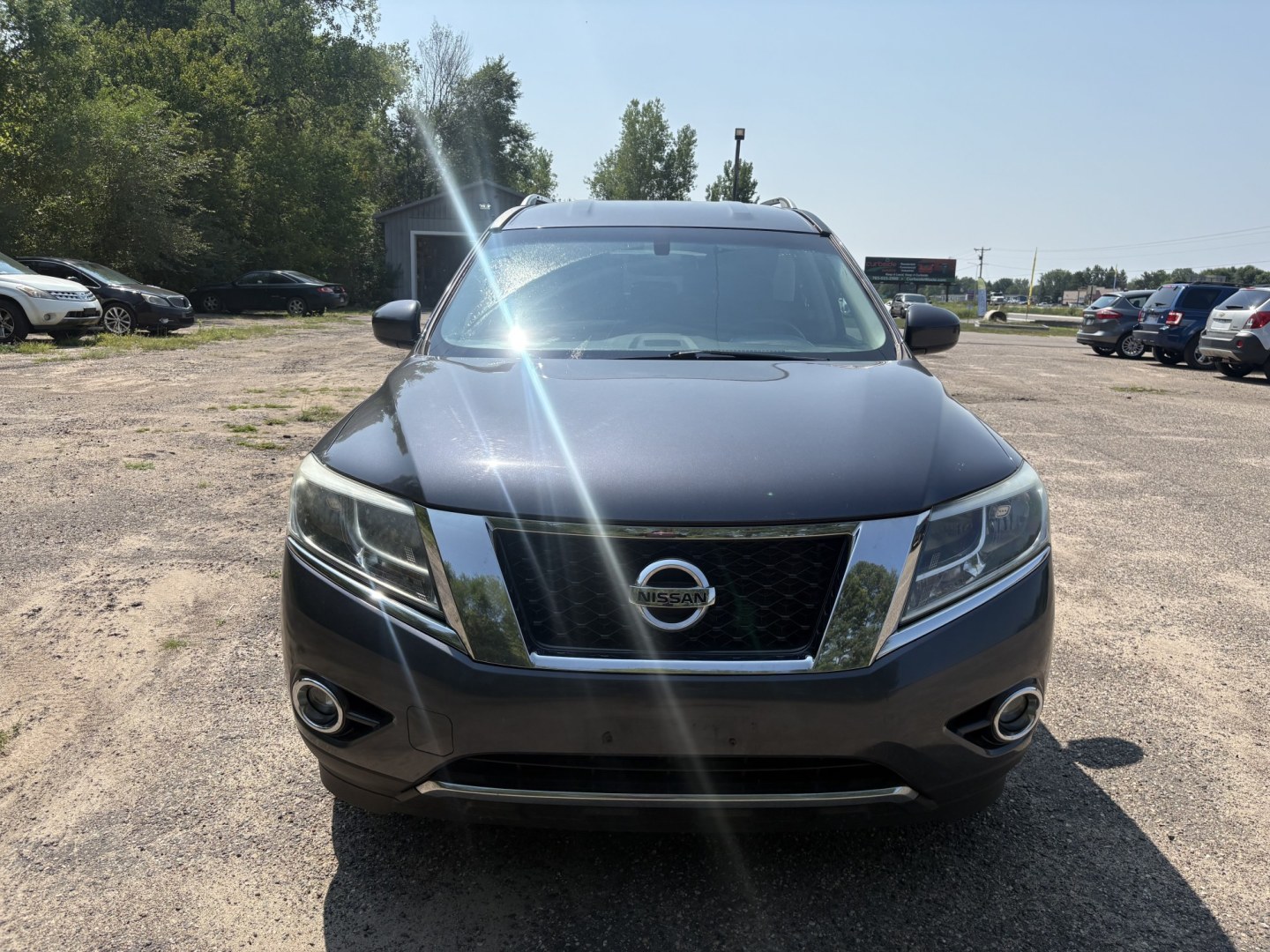 2014 Nissan Pathfinder S 4WD (5N1AR2MM5EC) with an 3.5L V6 DOHC 24V engine, Continuously Variable Transmission transmission, located at 17255 hwy 65 NE, Ham Lake, MN, 55304, 0.000000, 0.000000- Photo#7