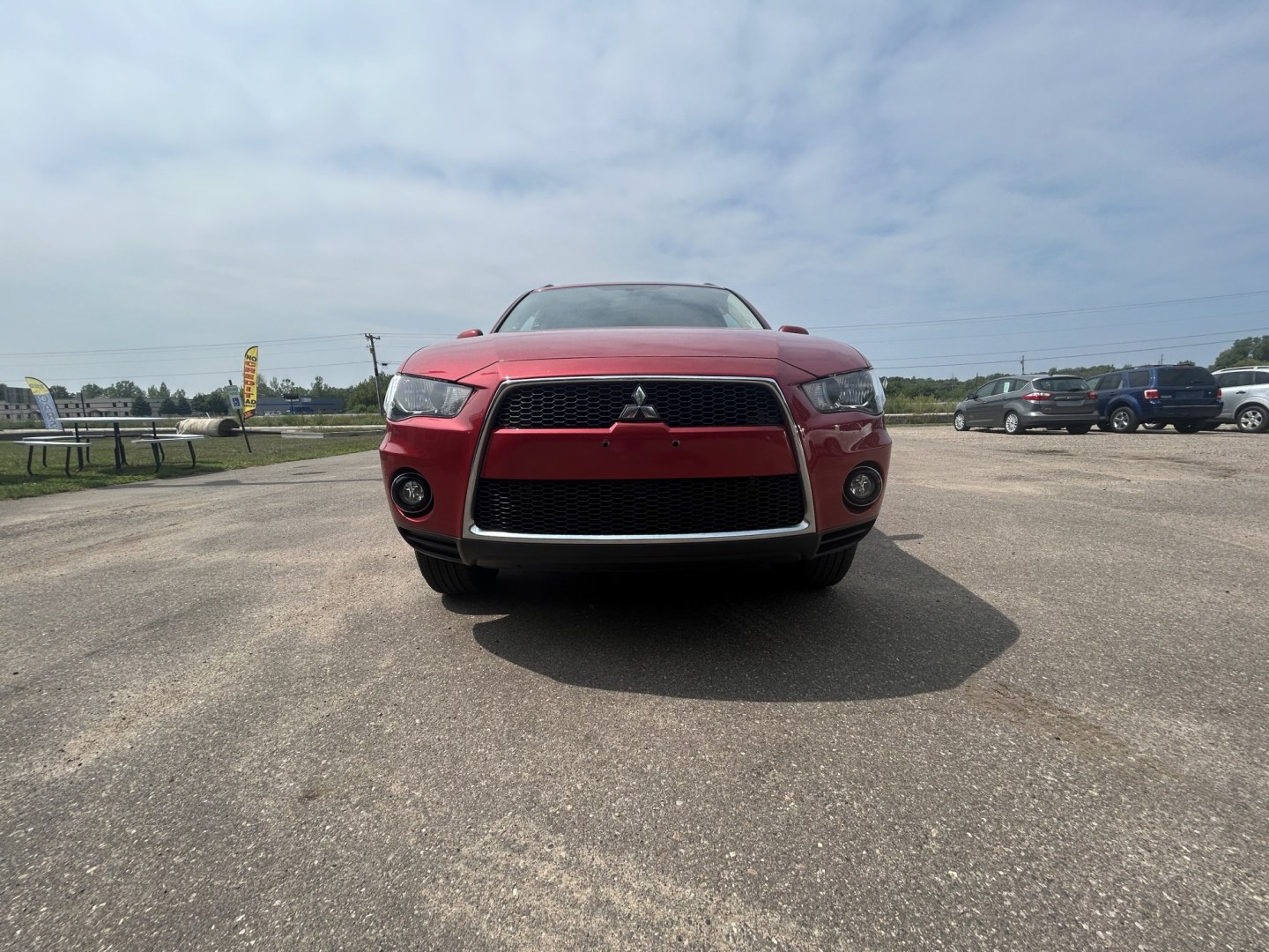 2013 Mitsubishi Outlander ES 2WD (JA4AS2AW1DU) with an 2.4L L4 DOHC 16V engine, 6-Speed Automatic transmission, located at 17255 hwy 65 NE, Ham Lake, MN, 55304, 0.000000, 0.000000- Photo#1