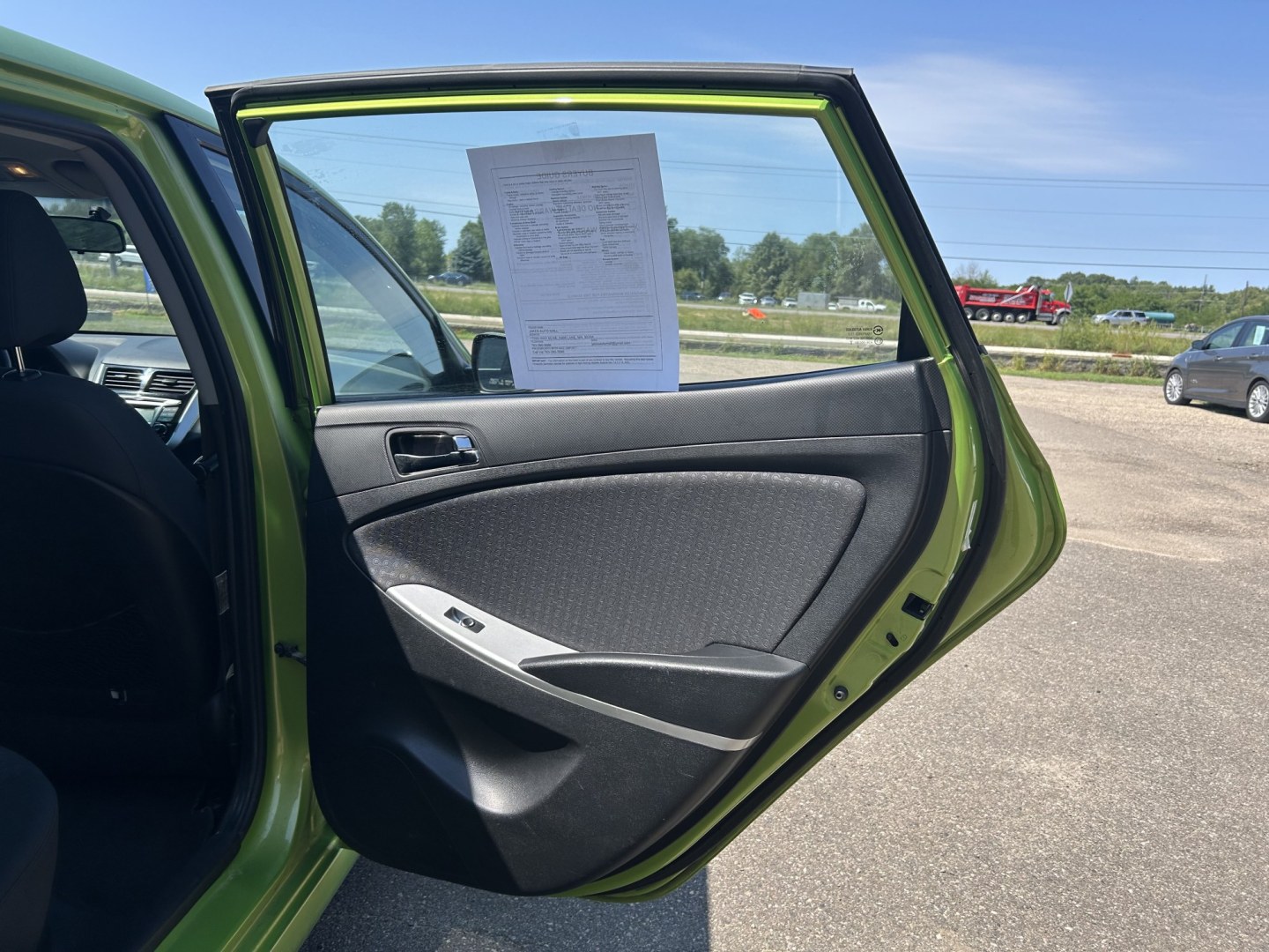 2013 Hyundai Accent SE 5-Door (KMHCU5AEXDU) with an 1.6L L4 DOHC 16V engine, located at 17255 hwy 65 NE, Ham Lake, MN, 55304, 0.000000, 0.000000- Photo#12