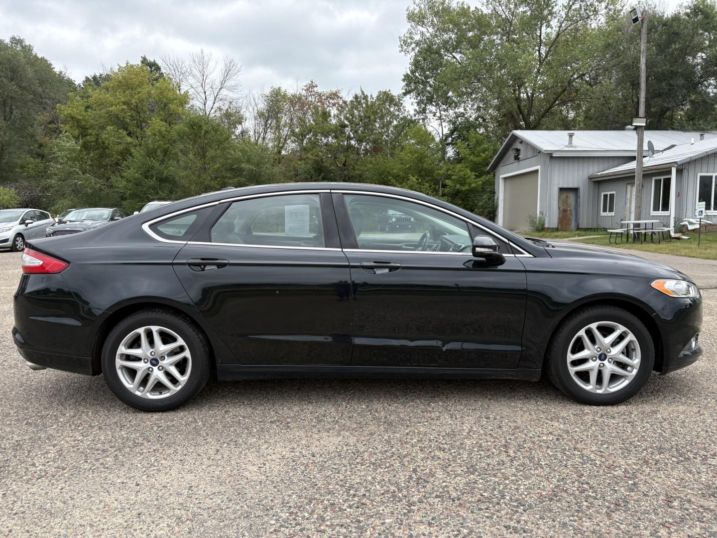2014 Ford Fusion SE (3FA6P0HD4ER) with an 1.5L L4 DOHC 16V engine, located at 17255 hwy 65 NE, Ham Lake, MN, 55304, 0.000000, 0.000000- Photo#5