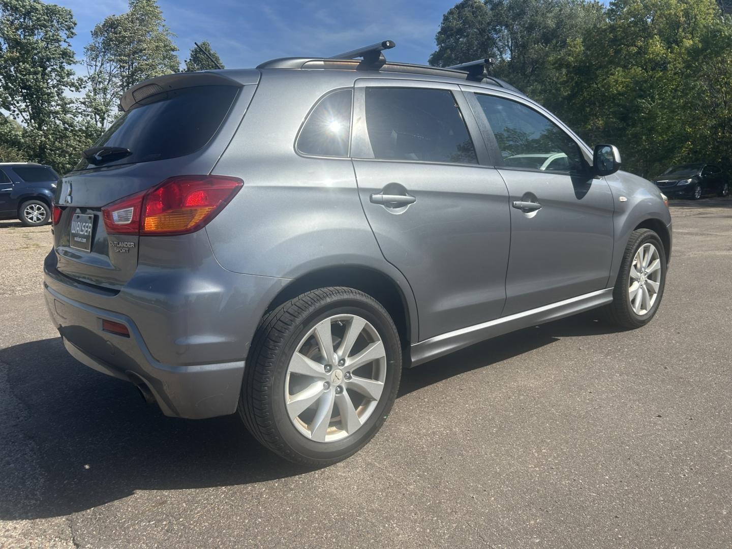 2012 Mitsubishi Outlander Sport SE 4WD (JA4AR4AU5CZ) with an 2.0L L4 DOHC 16V engine, Continuously Variable Transmission transmission, located at 17255 hwy 65 NE, Ham Lake, MN, 55304, 0.000000, 0.000000- Photo#4