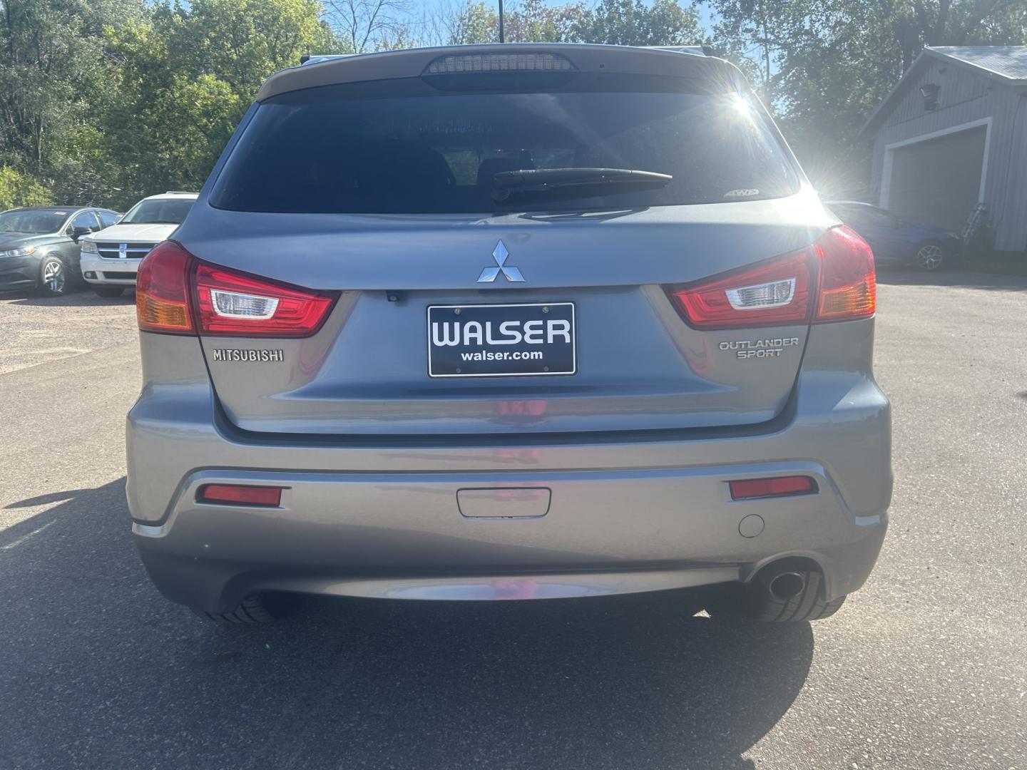 2012 Mitsubishi Outlander Sport SE 4WD (JA4AR4AU5CZ) with an 2.0L L4 DOHC 16V engine, Continuously Variable Transmission transmission, located at 17255 hwy 65 NE, Ham Lake, MN, 55304, 0.000000, 0.000000- Photo#5