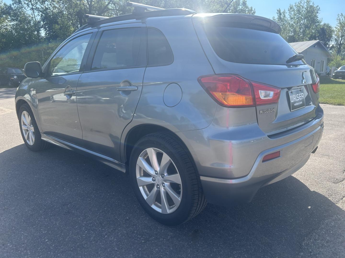 2012 Mitsubishi Outlander Sport SE 4WD (JA4AR4AU5CZ) with an 2.0L L4 DOHC 16V engine, Continuously Variable Transmission transmission, located at 17255 hwy 65 NE, Ham Lake, MN, 55304, 0.000000, 0.000000- Photo#6