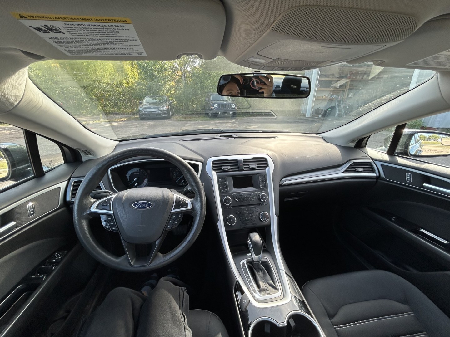 2015 Ford Fusion SE (3FA6P0H73FR) with an 2.5L L4 DOHC 16V engine, located at 17255 hwy 65 NE, Ham Lake, MN, 55304, 0.000000, 0.000000- Photo#9