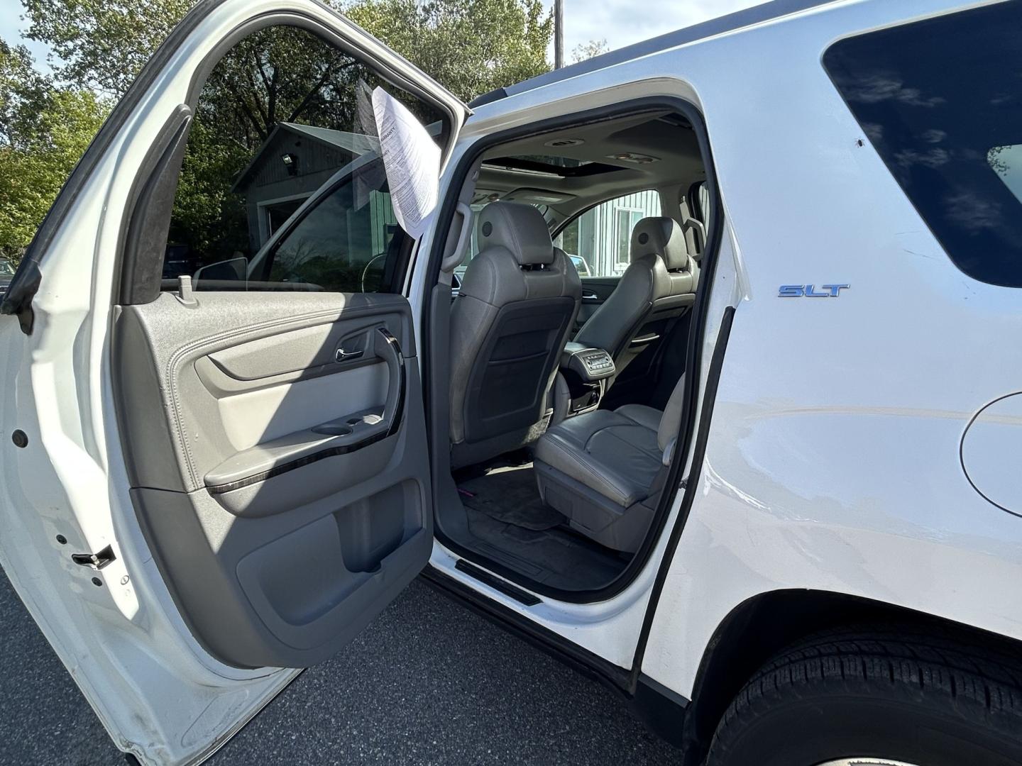 2015 GMC Acadia SLT-1 AWD (1GKKVRKD5FJ) with an 3.6L V6 DOHC 24V engine, 6A transmission, located at 17255 hwy 65 NE, Ham Lake, MN, 55304, 0.000000, 0.000000- Photo#10